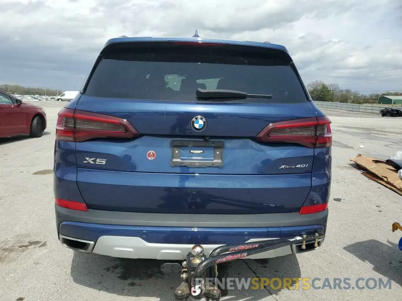 6 Photograph of a damaged car 5UXCR6C05N9K39353 BMW X5 2022