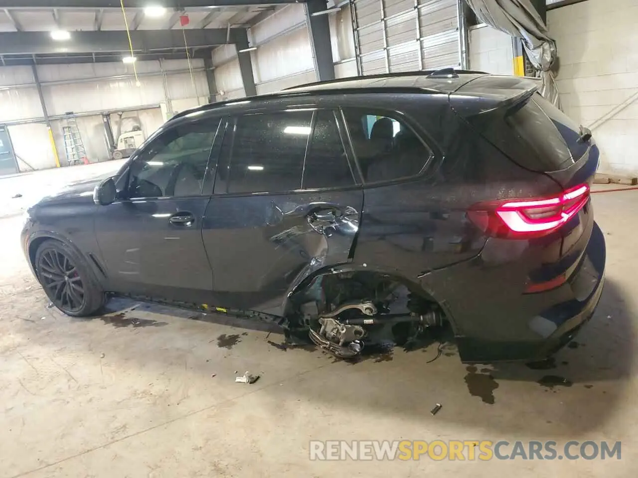 2 Photograph of a damaged car 5UXCR6C06N9J87313 BMW X5 2022