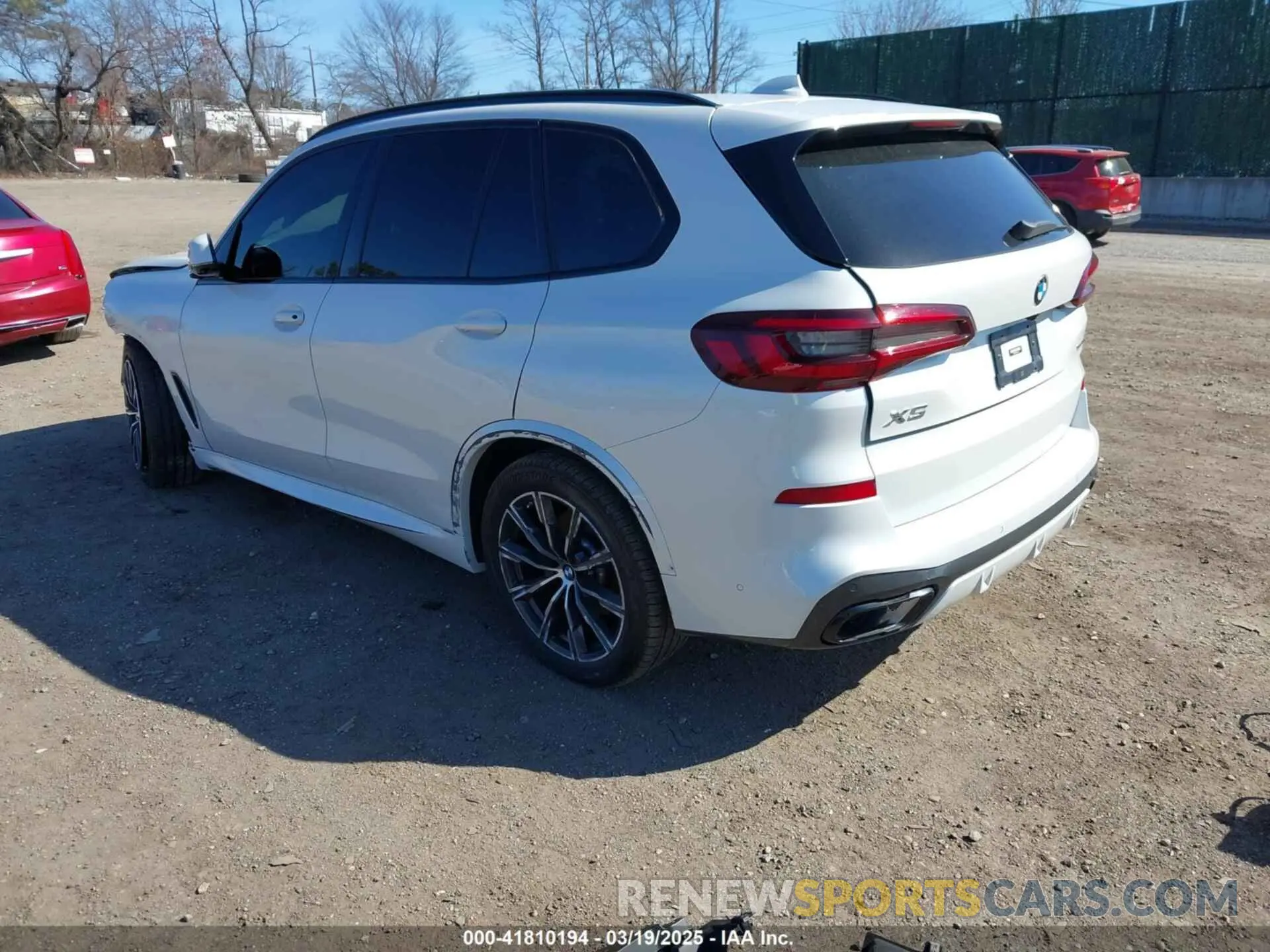 3 Фотография поврежденного автомобиля 5UXCR6C09N9K81119 BMW X5 2022