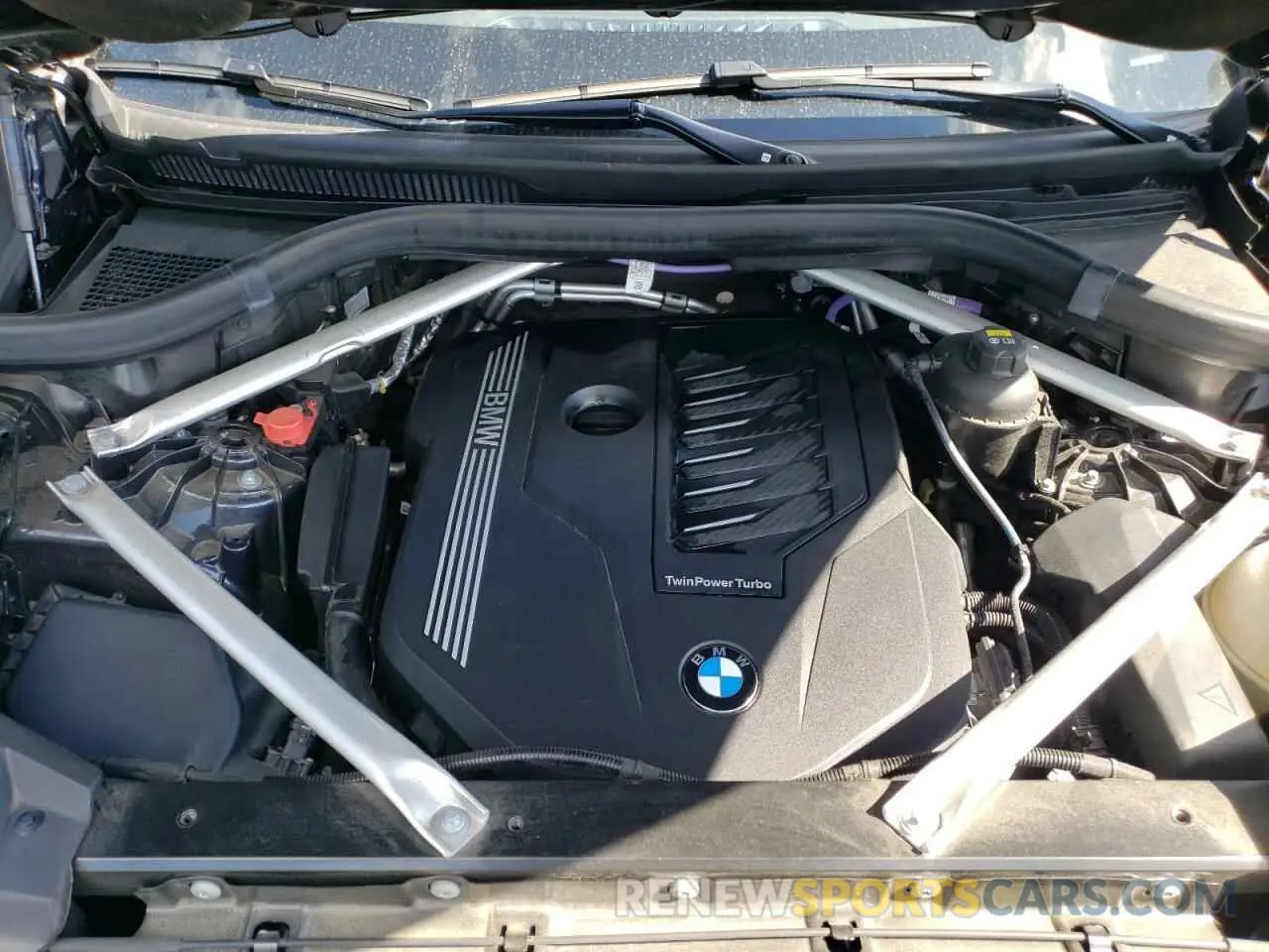 11 Photograph of a damaged car 5UXCR6C09N9M39555 BMW X5 2022
