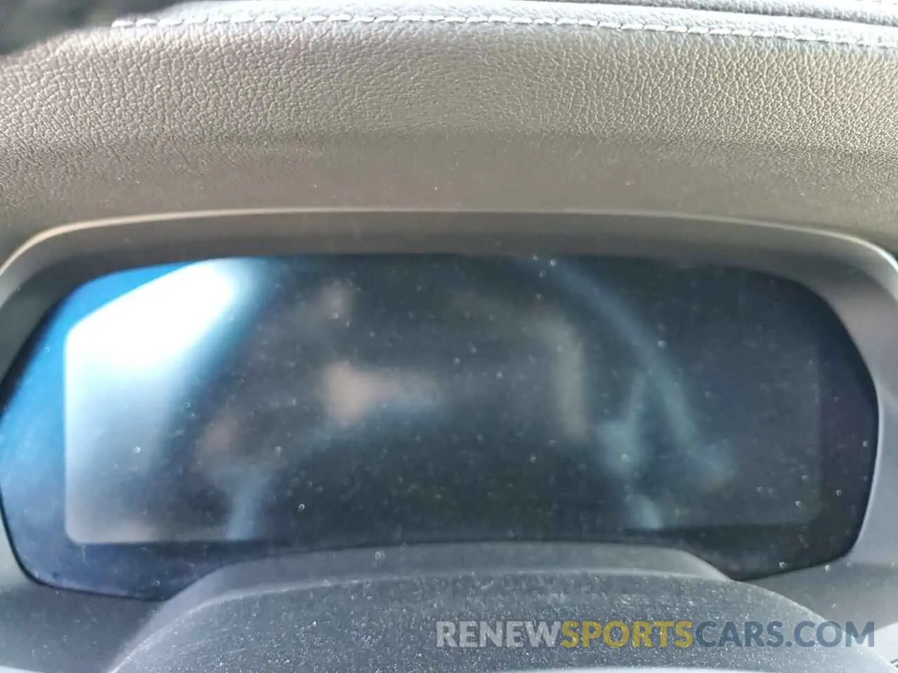 9 Photograph of a damaged car 5UXCR6C0XN9J07155 BMW X5 2022
