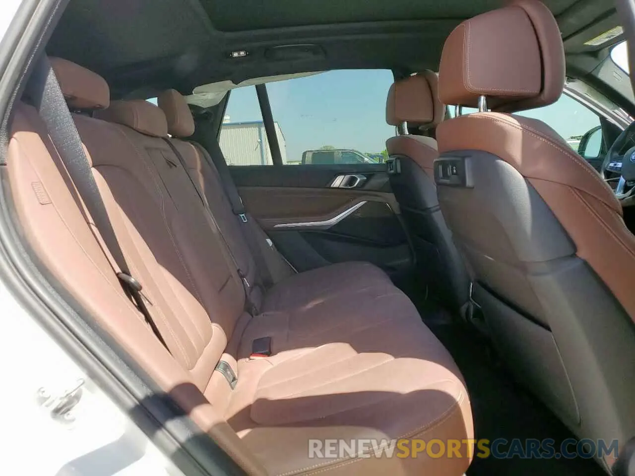 11 Фотография поврежденного автомобиля 5UXCR6C0XN9K68069 BMW X5 2022