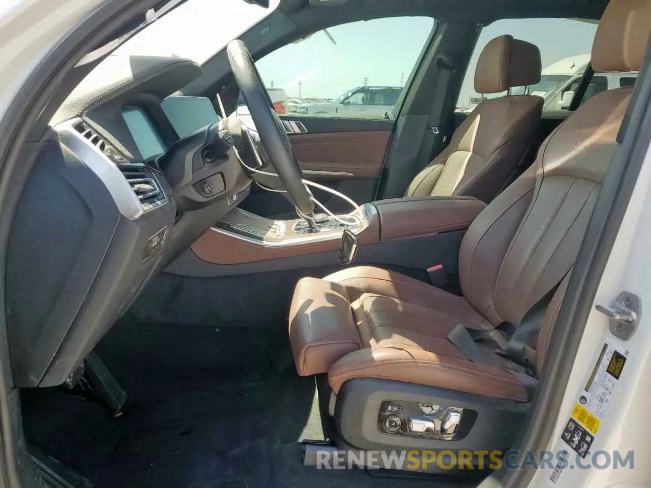 7 Фотография поврежденного автомобиля 5UXCR6C0XN9K68069 BMW X5 2022