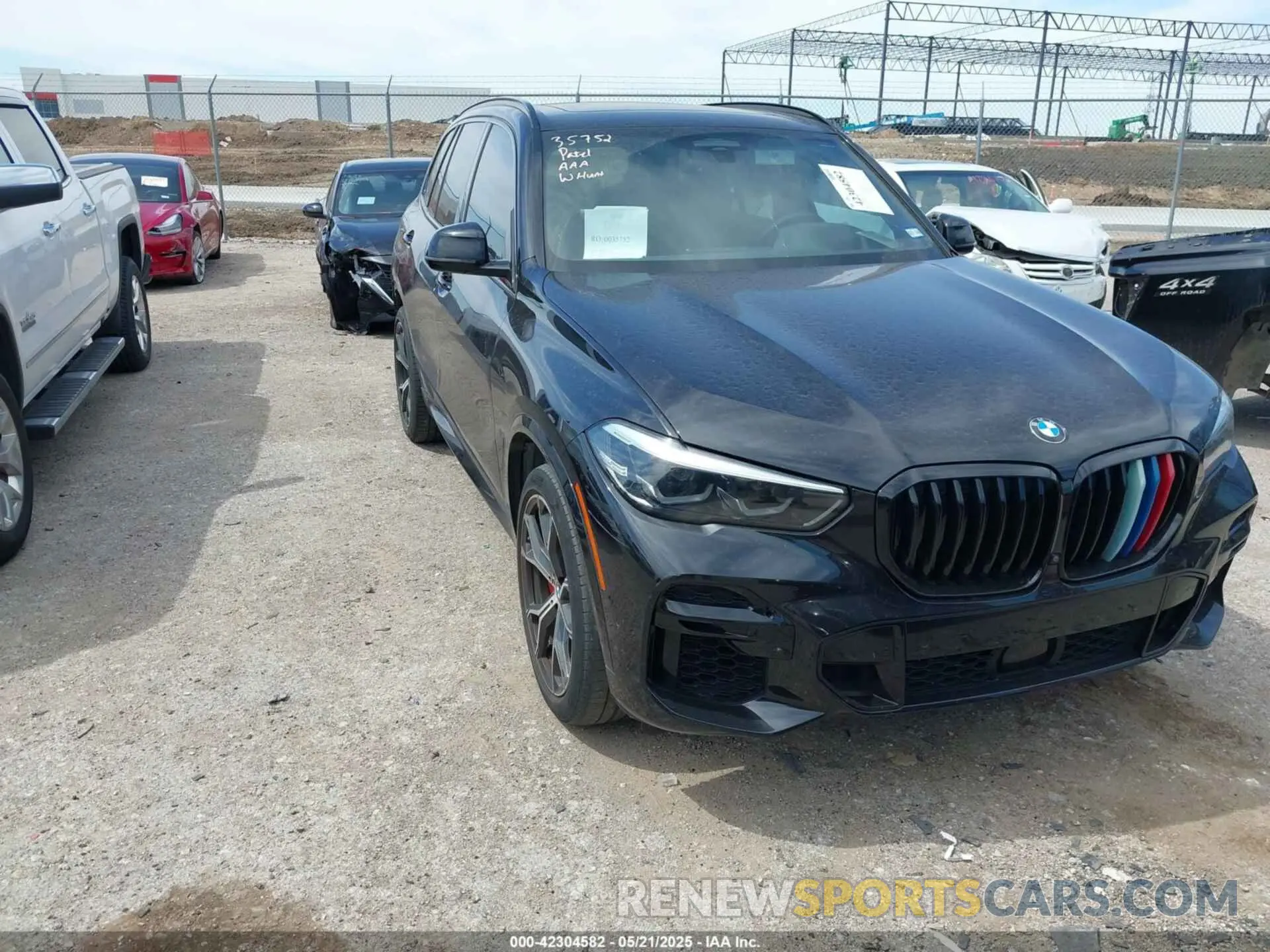 1 Фотография поврежденного автомобиля 5UXCR6C0XN9N16790 BMW X5 2022