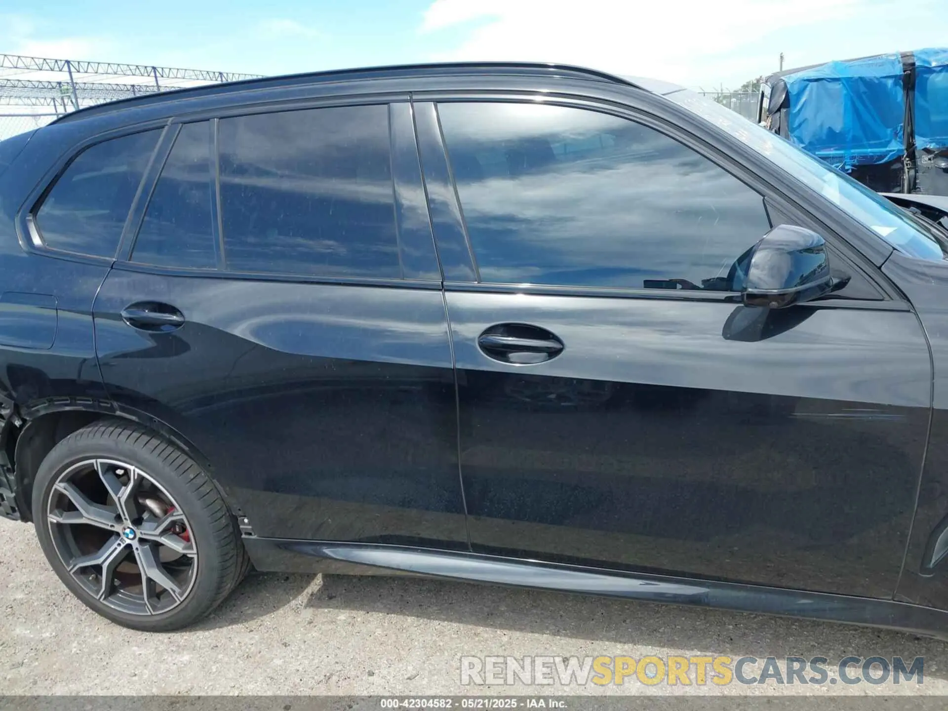 13 Фотография поврежденного автомобиля 5UXCR6C0XN9N16790 BMW X5 2022