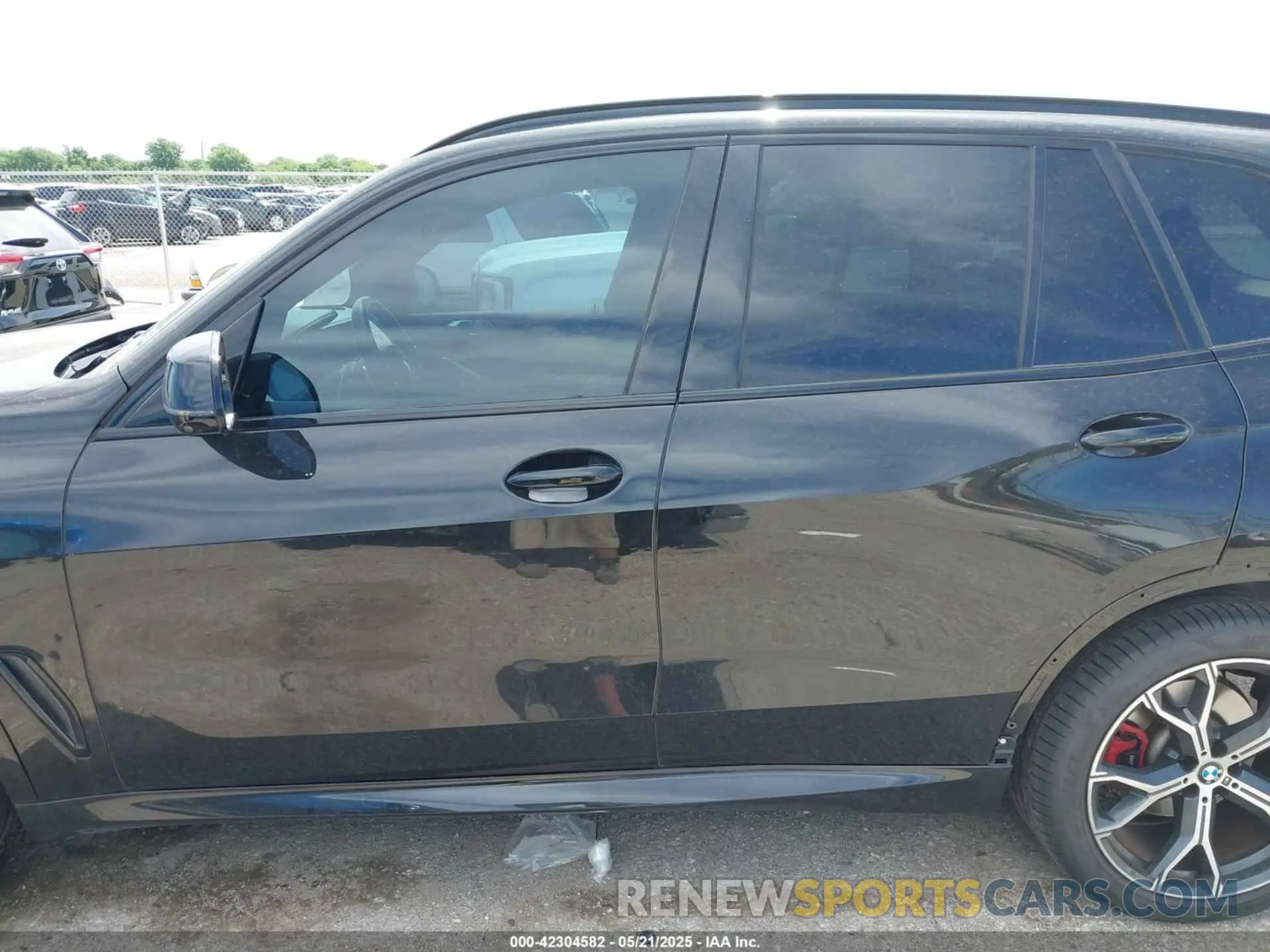 14 Фотография поврежденного автомобиля 5UXCR6C0XN9N16790 BMW X5 2022