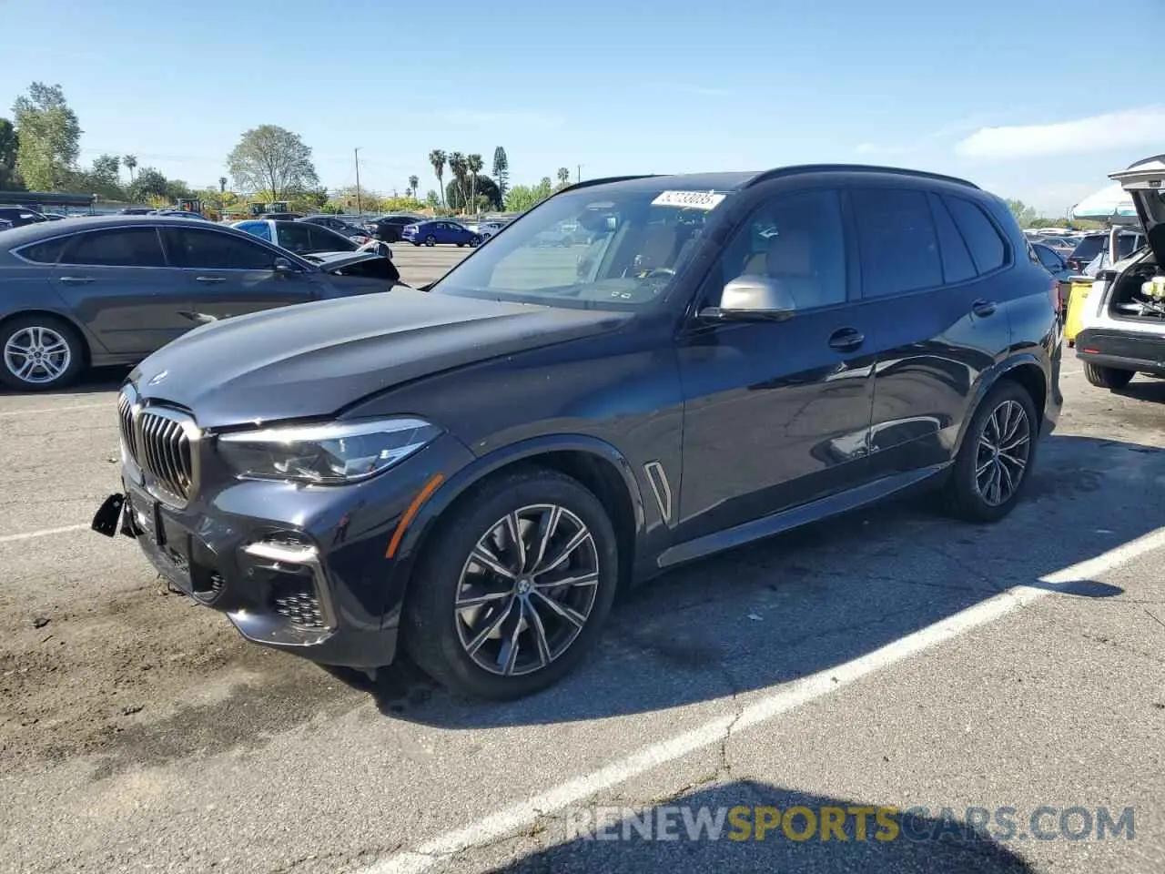 1 Фотография поврежденного автомобиля 5UXJU4C06N9K15282 BMW X5 2022
