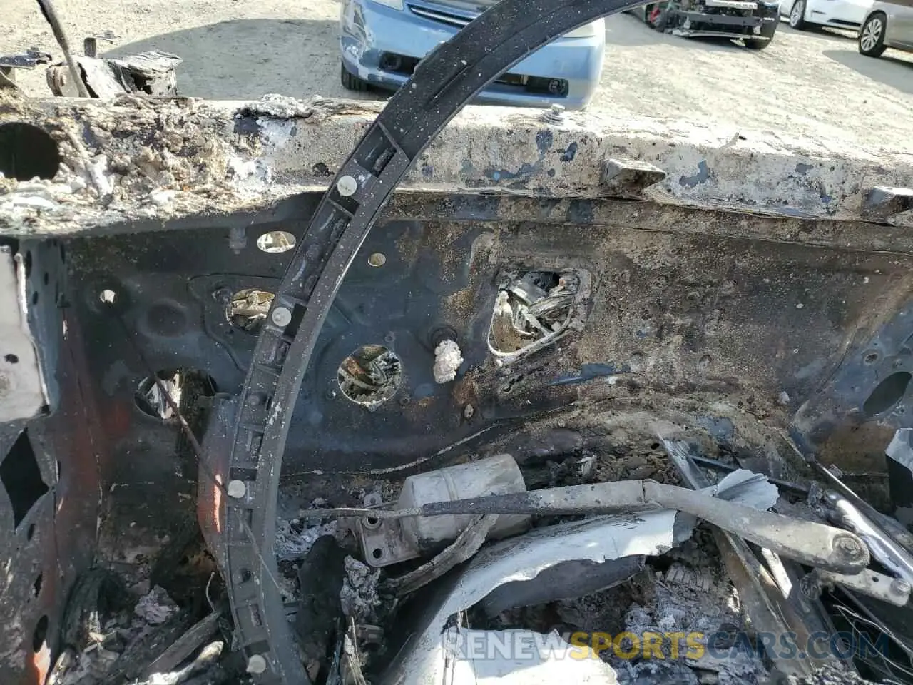 9 Photograph of a damaged car 5UXTA6C03N9J45544 BMW X5 2022