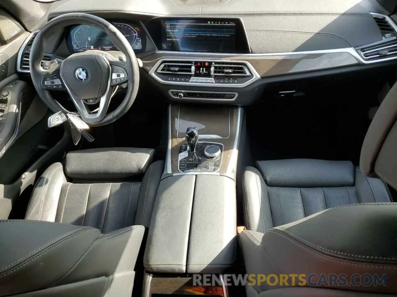 8 Photograph of a damaged car 5UXTA6C07N9M50254 BMW X5 2022