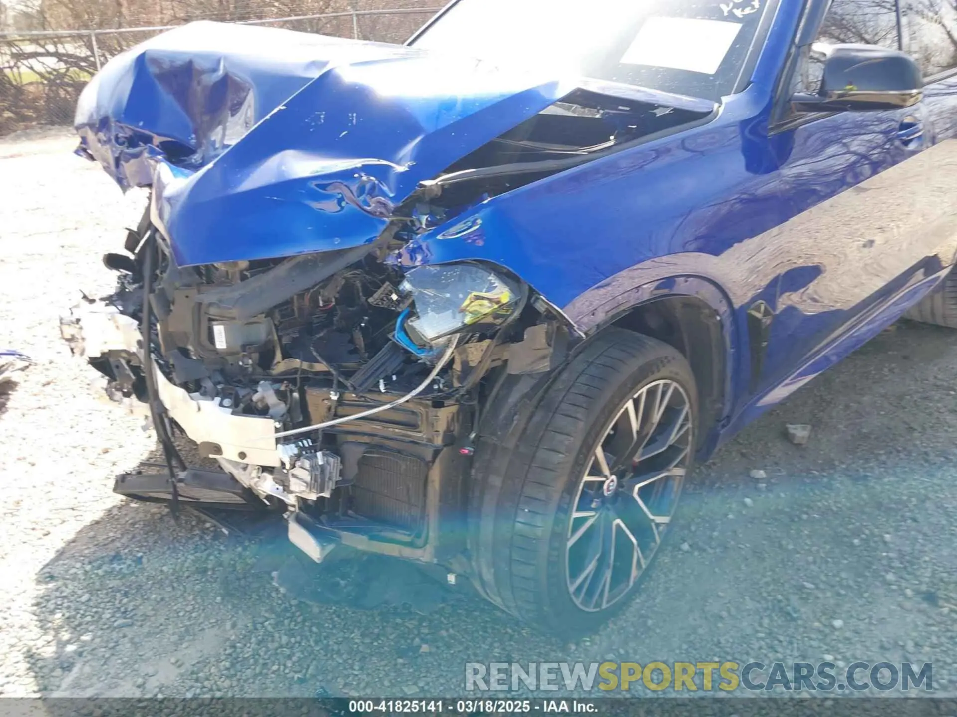 12 Photograph of a damaged car 5YMJU0C00N9M64484 BMW X5 2022