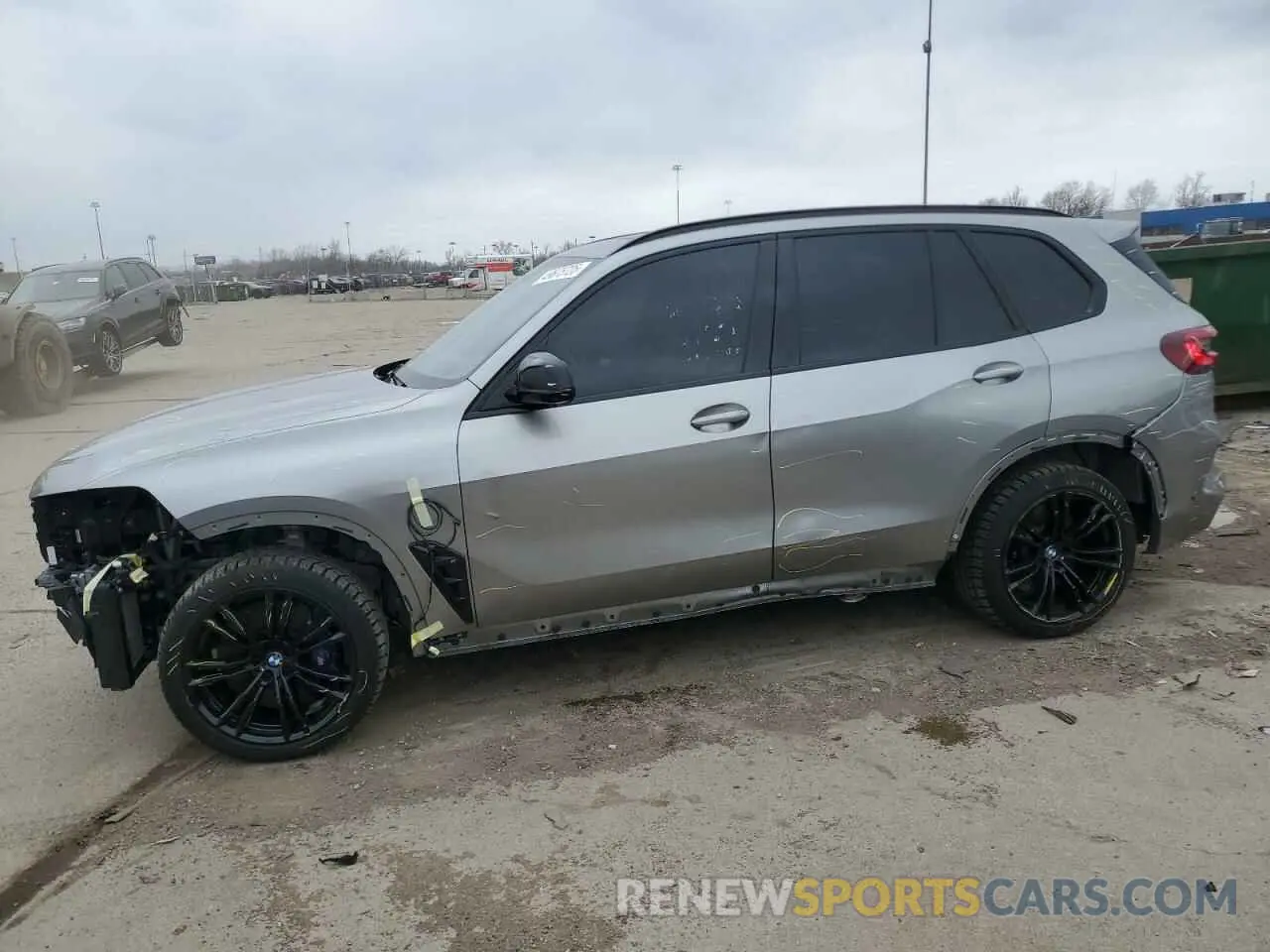 1 Фотография поврежденного автомобиля 5YMJU0C06N9K98844 BMW X5 2022