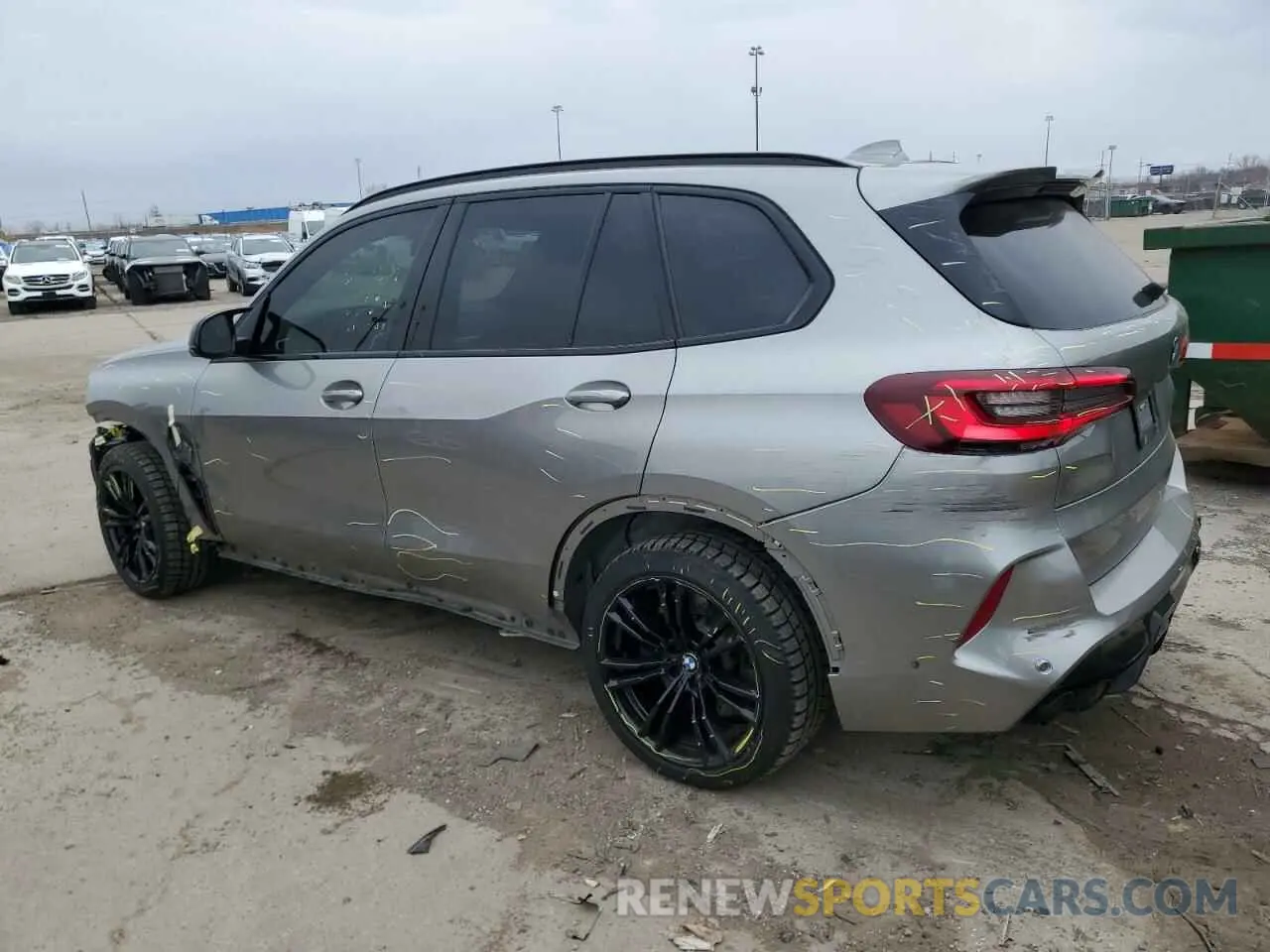 2 Фотография поврежденного автомобиля 5YMJU0C06N9K98844 BMW X5 2022