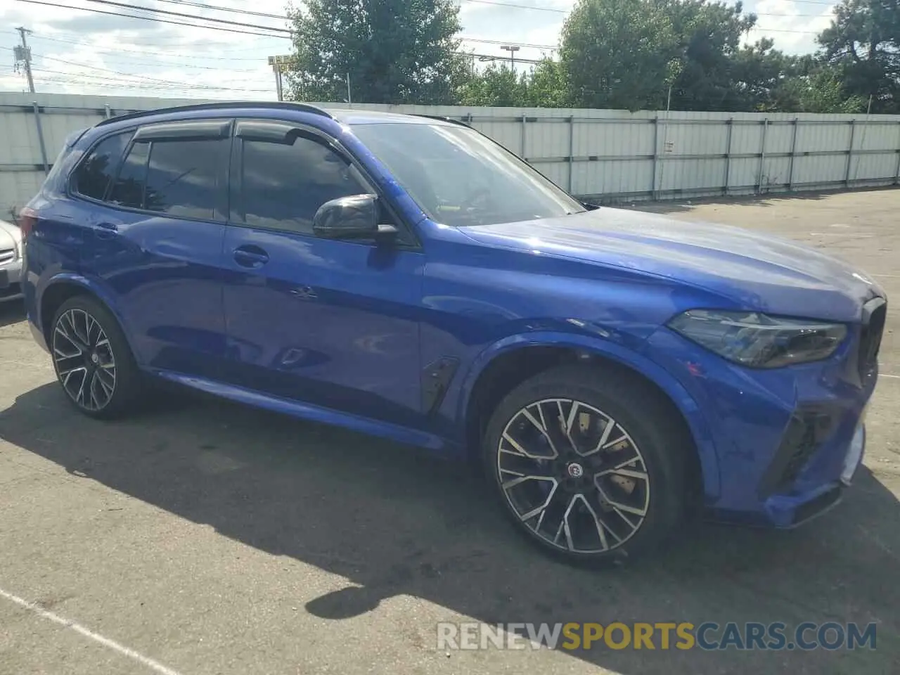 4 Фотография поврежденного автомобиля 5YMJU0C0XN9M84046 BMW X5 2022