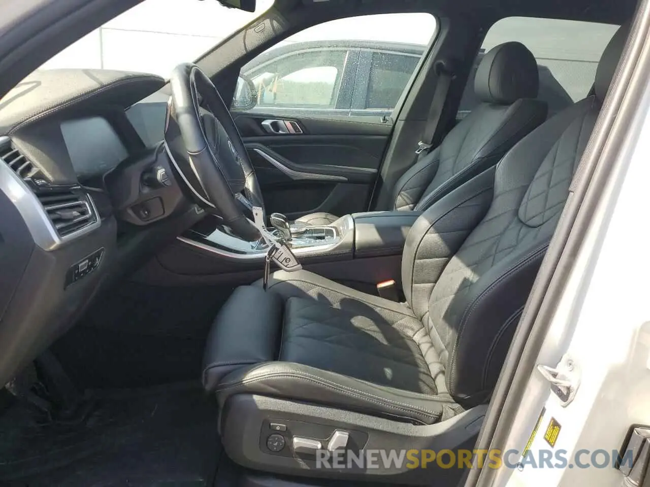 7 Фотография поврежденного автомобиля 5UXCR4C00P9P47740 BMW X5 2023