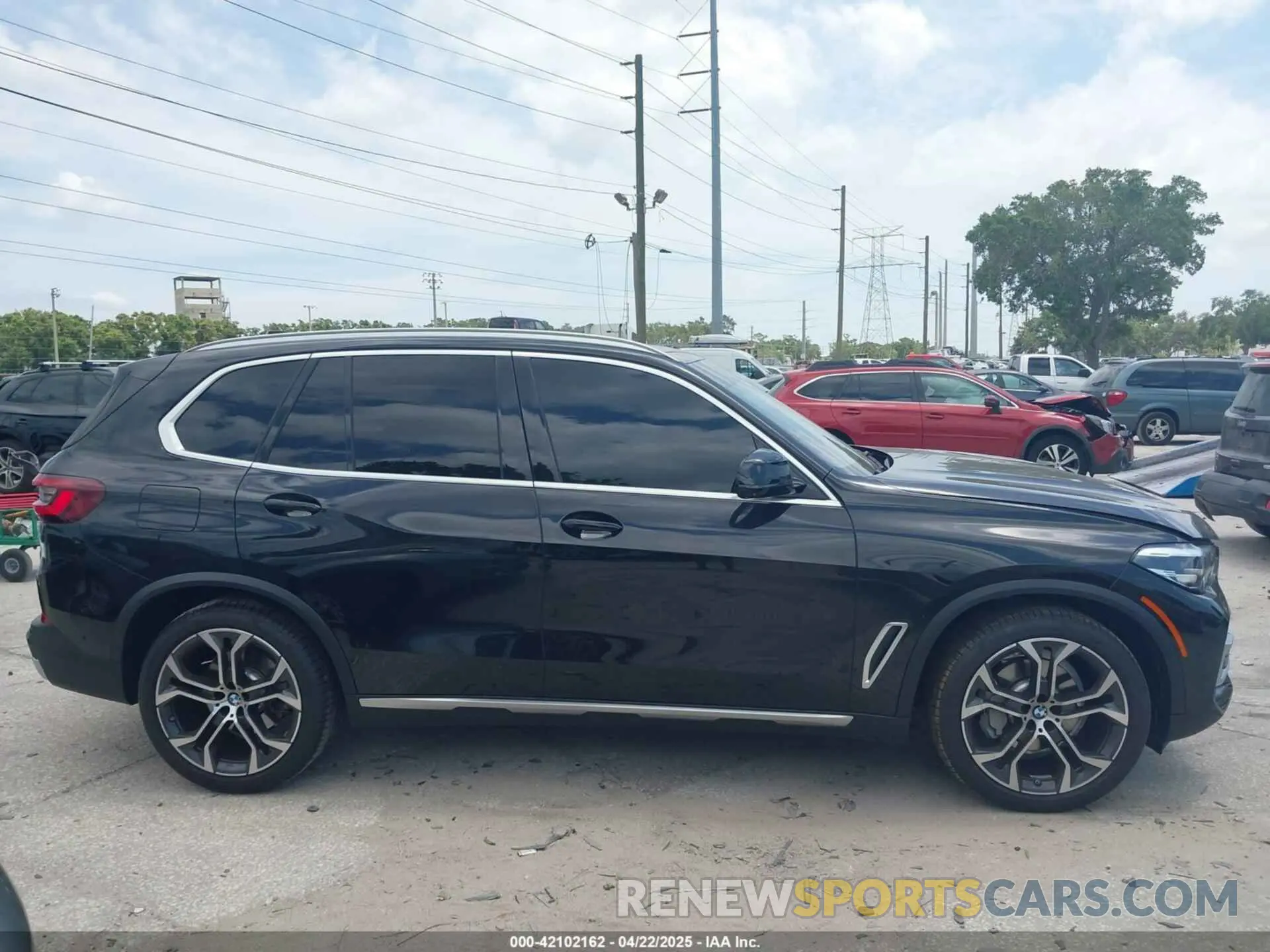 13 Фотография поврежденного автомобиля 5UXCR4C00P9P90538 BMW X5 2023