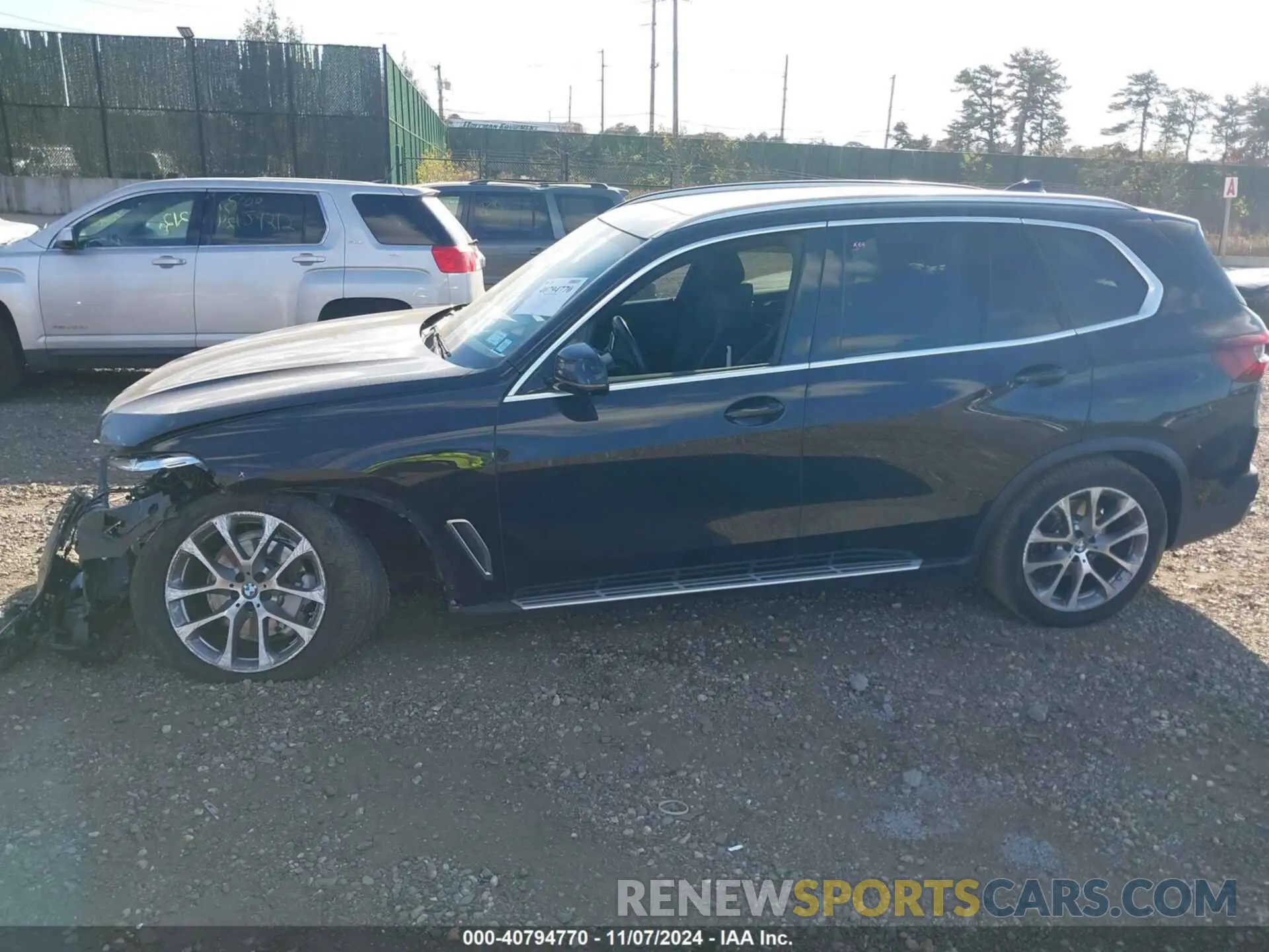 14 Фотография поврежденного автомобиля 5UXCR4C00P9R77939 BMW X5 2023