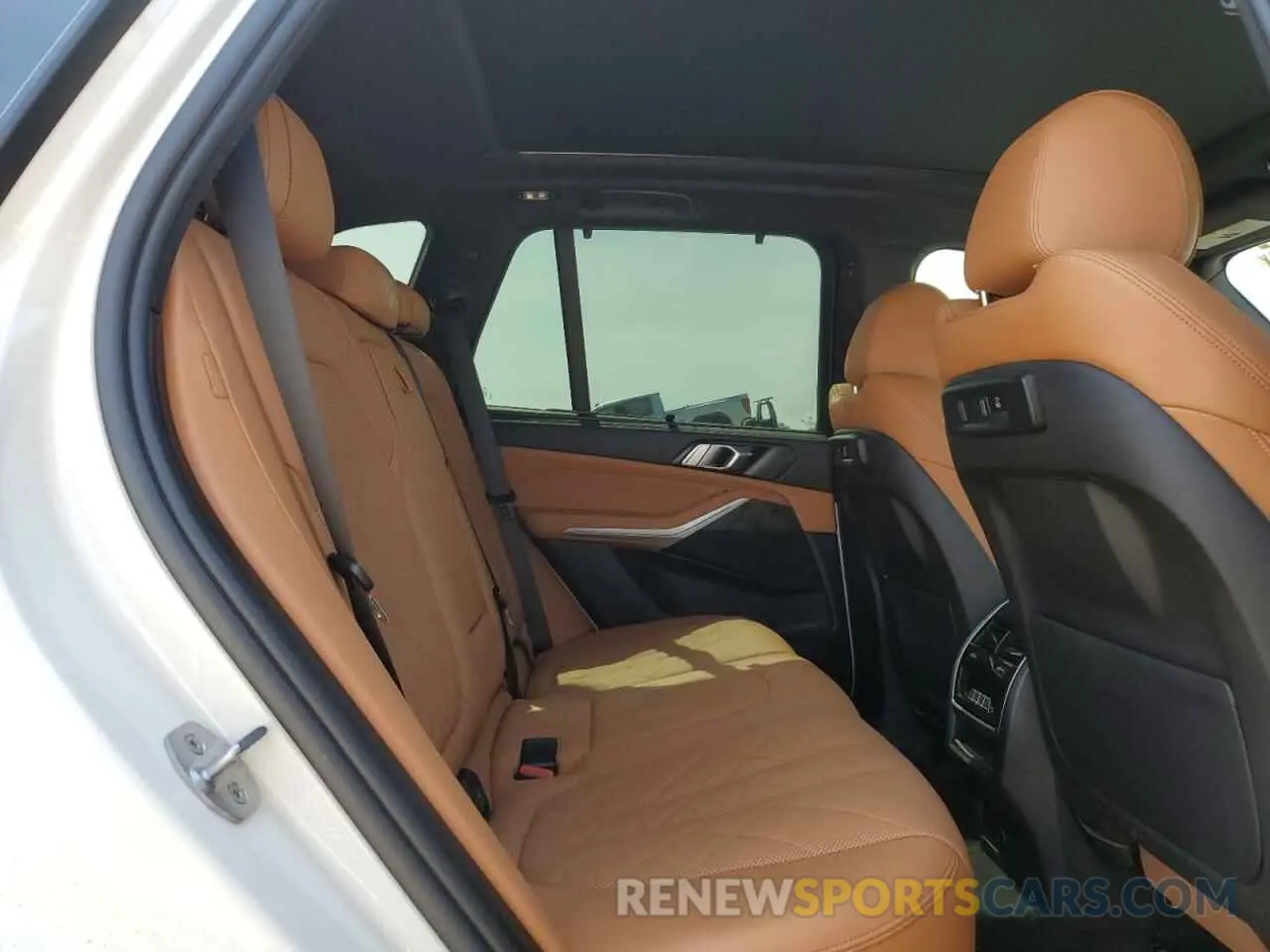 11 Фотография поврежденного автомобиля 5UXCR4C00P9R80842 BMW X5 2023