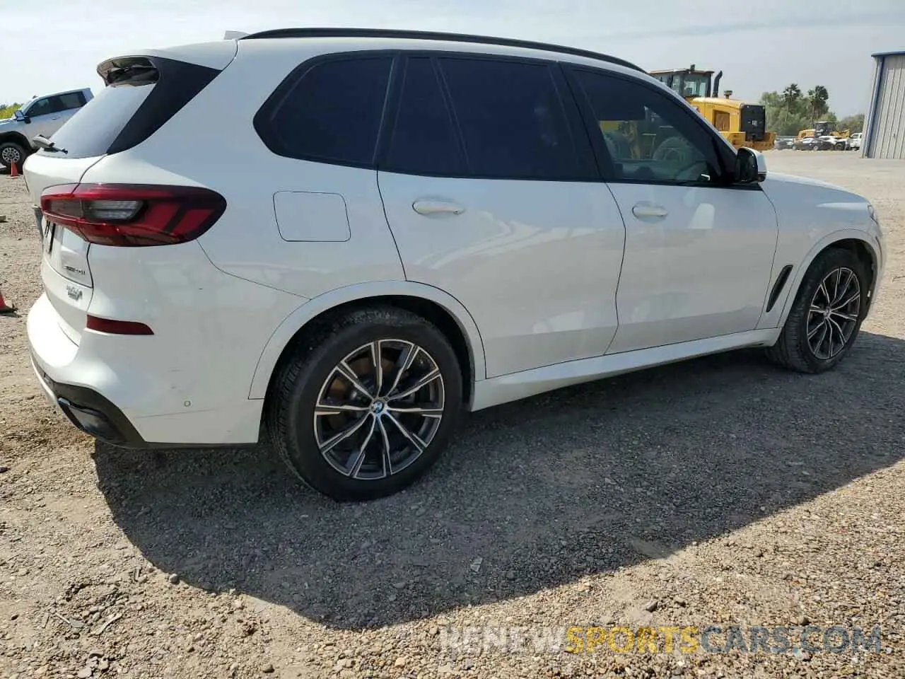 3 Фотография поврежденного автомобиля 5UXCR4C00P9R80842 BMW X5 2023