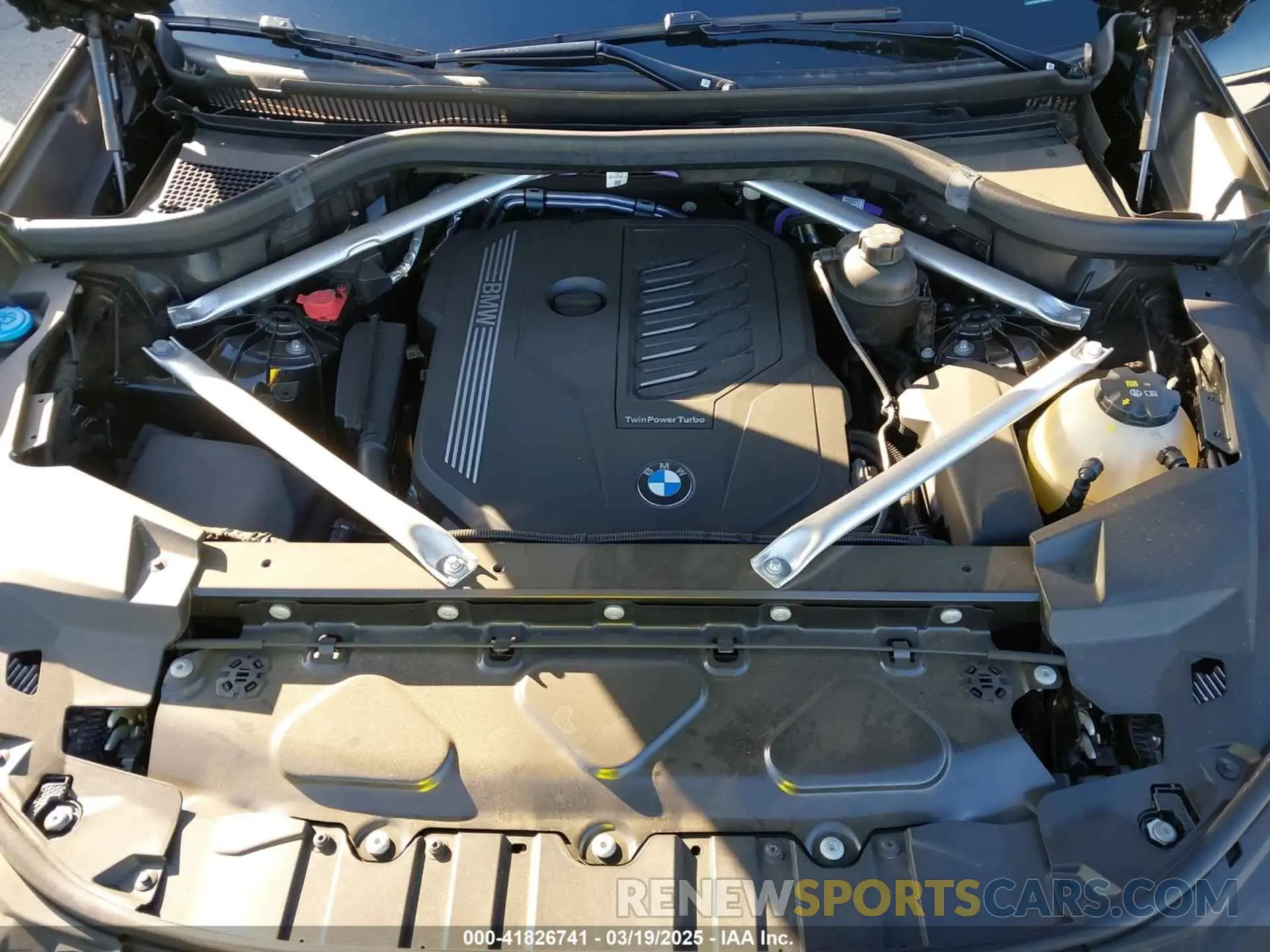 10 Фотография поврежденного автомобиля 5UXCR4C01P9R58557 BMW X5 2023