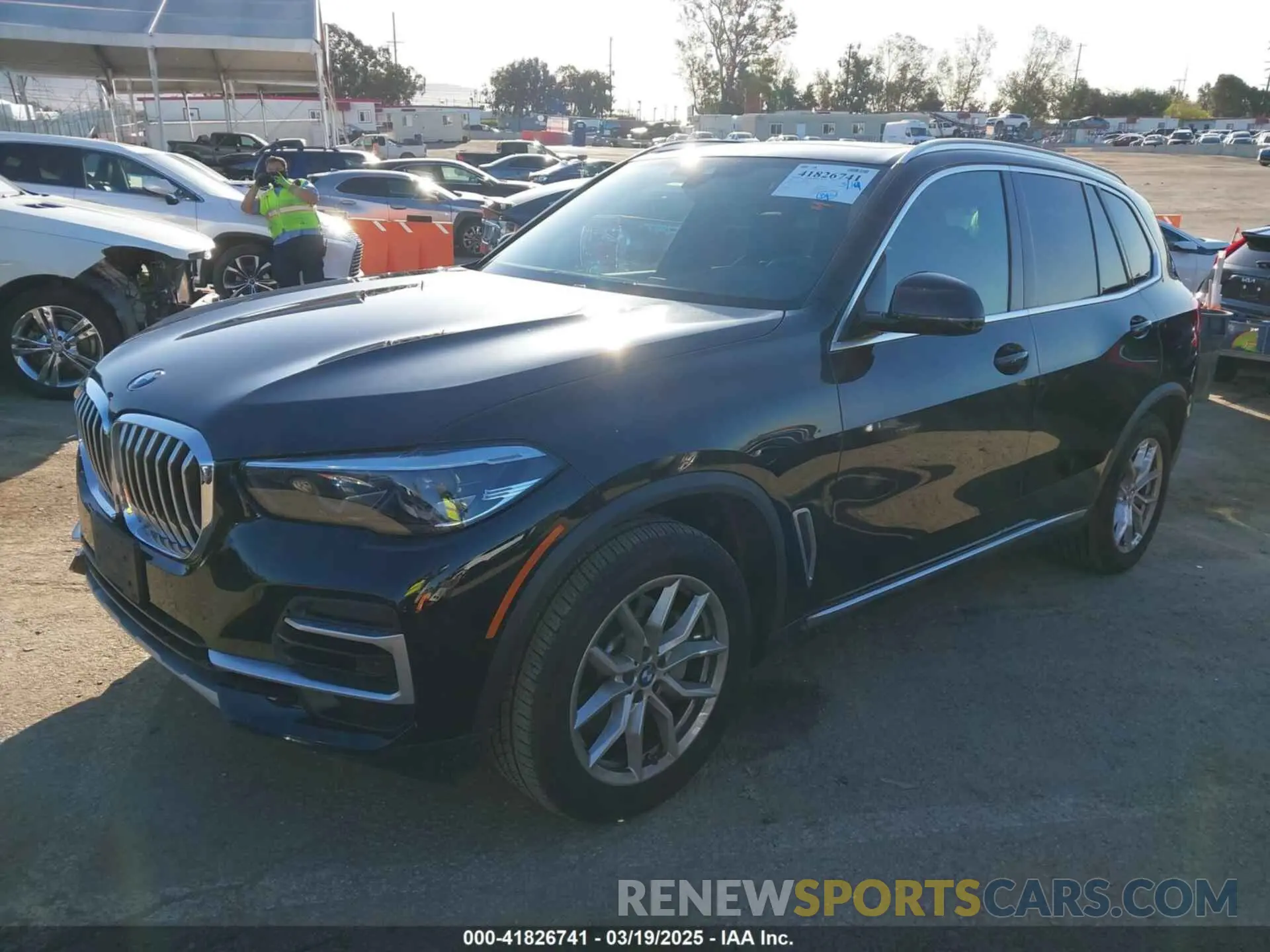 2 Фотография поврежденного автомобиля 5UXCR4C01P9R58557 BMW X5 2023