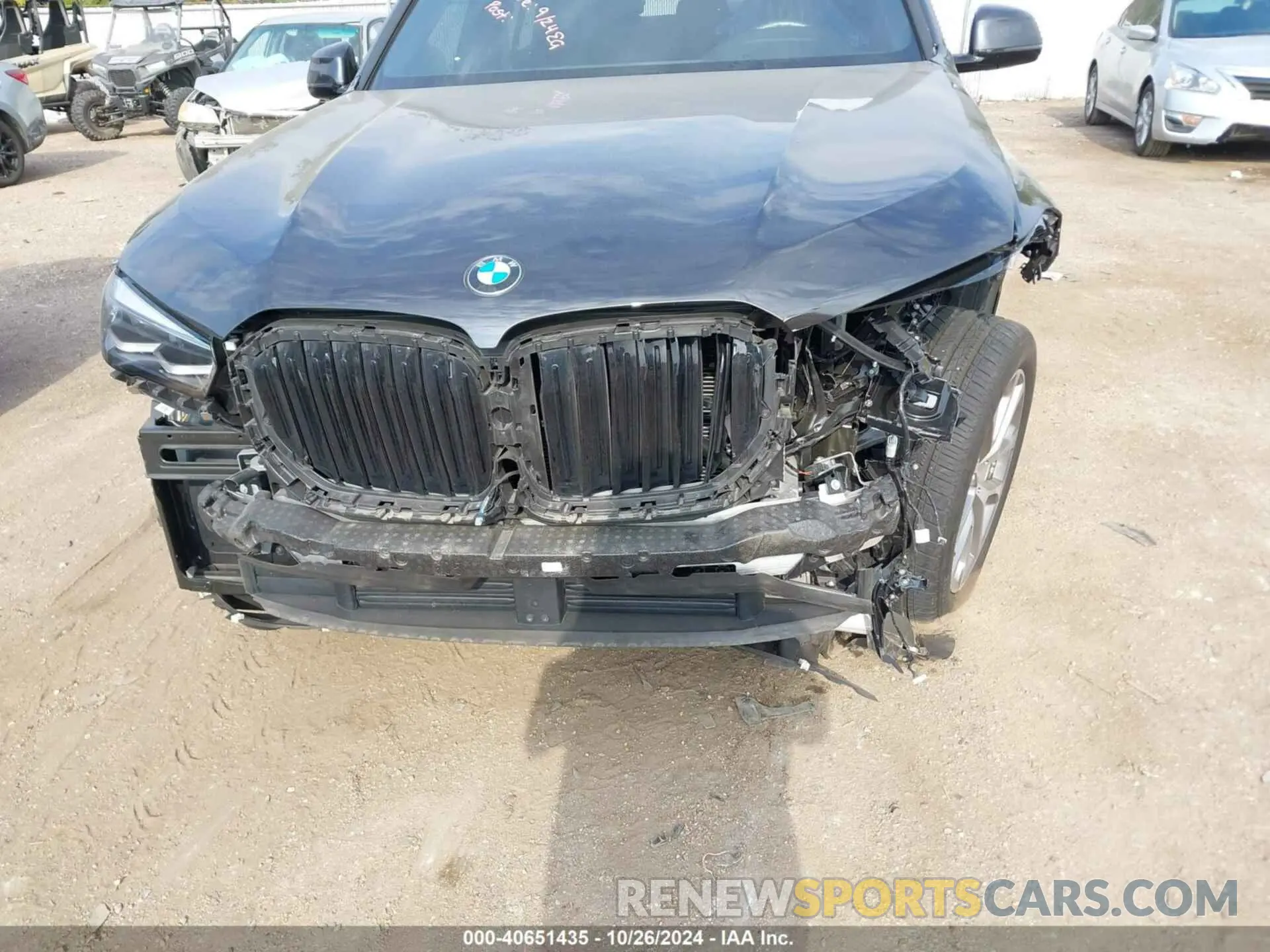 12 Photograph of a damaged car 5UXCR4C01P9R67176 BMW X5 2023