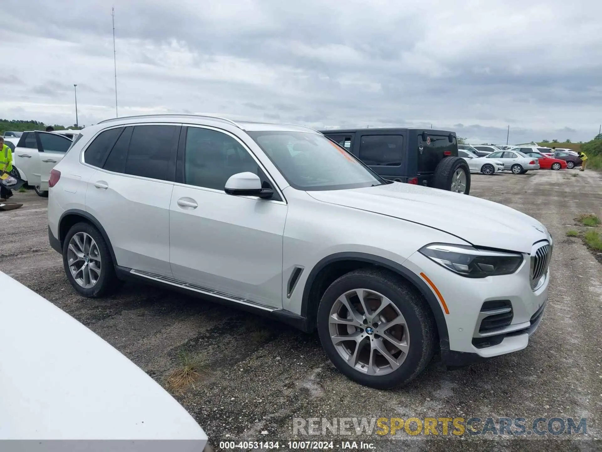 13 Фотография поврежденного автомобиля 5UXCR4C03P9P50728 BMW X5 2023