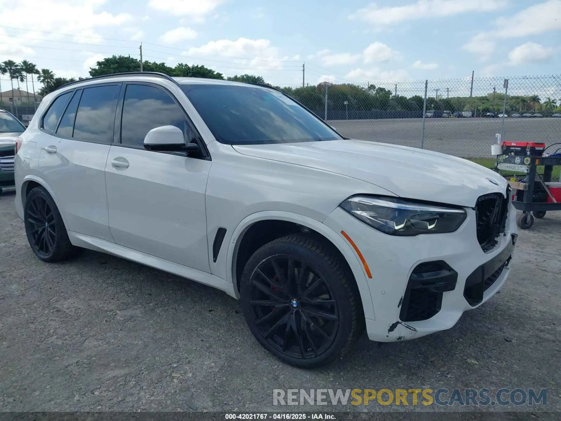 1 Фотография поврежденного автомобиля 5UXCR4C07P9R85391 BMW X5 2023