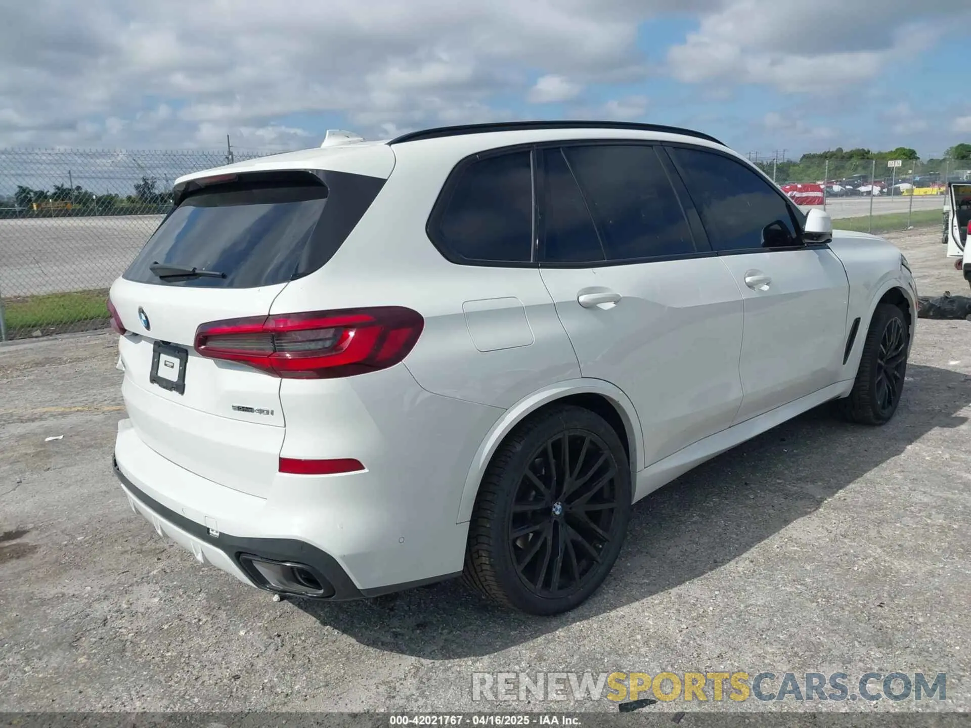 4 Фотография поврежденного автомобиля 5UXCR4C07P9R85391 BMW X5 2023