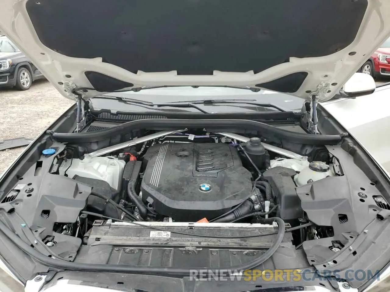 12 Photograph of a damaged car 5UXCR4C08P9R68647 BMW X5 2023