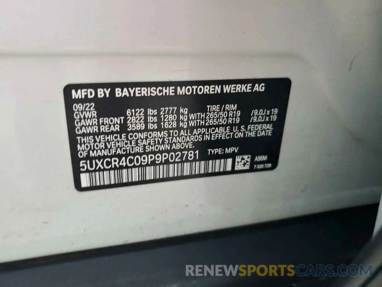 14 Photograph of a damaged car 5UXCR4C09P9P02781 BMW X5 2023