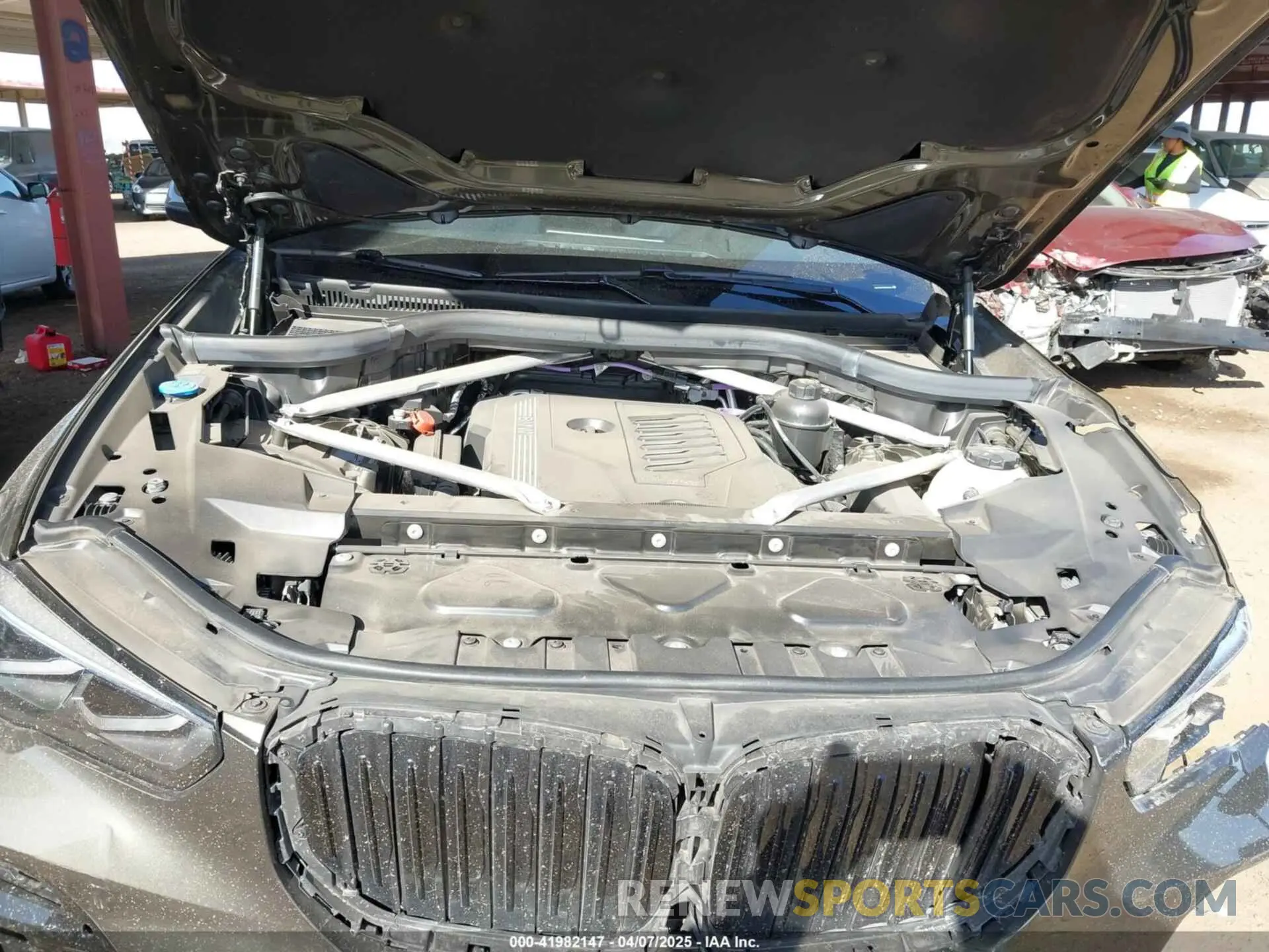 10 Фотография поврежденного автомобиля 5UXCR4C09P9P44643 BMW X5 2023