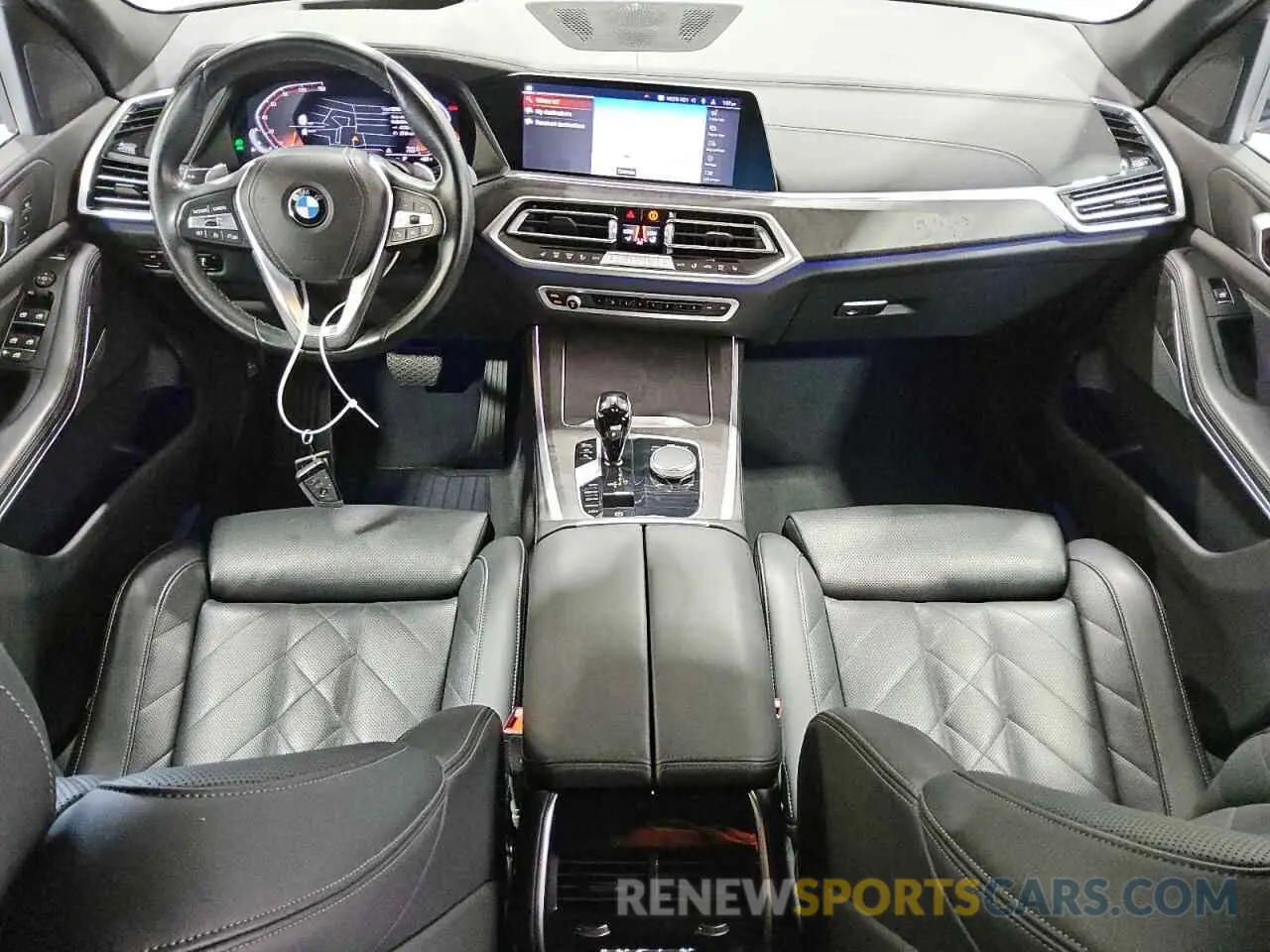 8 Photograph of a damaged car 5UXCR4C09P9P91719 BMW X5 2023
