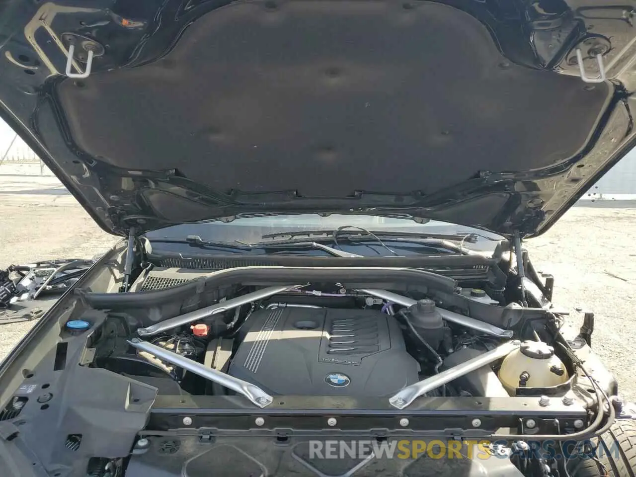 12 Фотография поврежденного автомобиля 5UXCR4C09P9S00921 BMW X5 2023