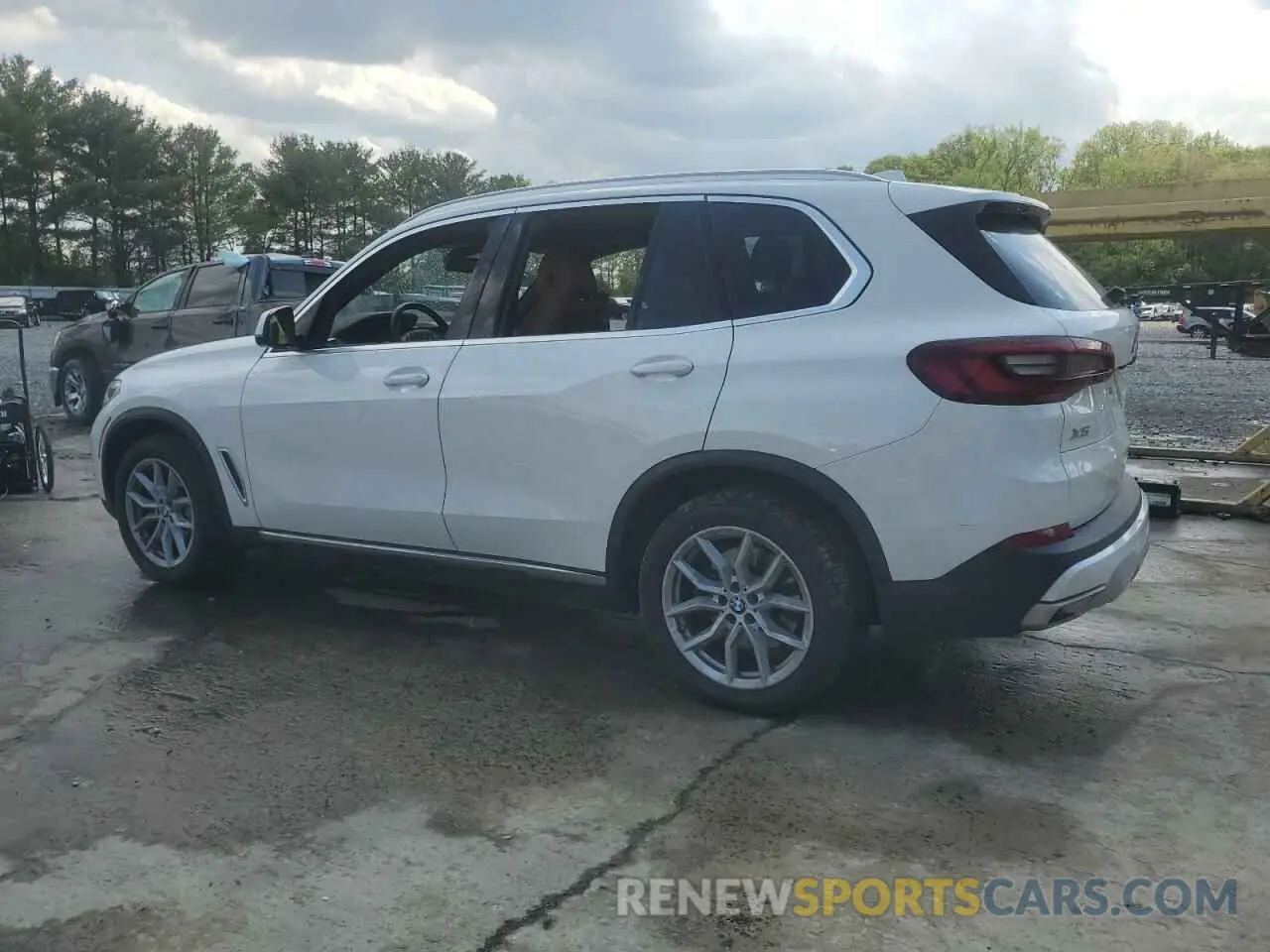 2 Photograph of a damaged car 5UXCR6C00P9R94784 BMW X5 2023