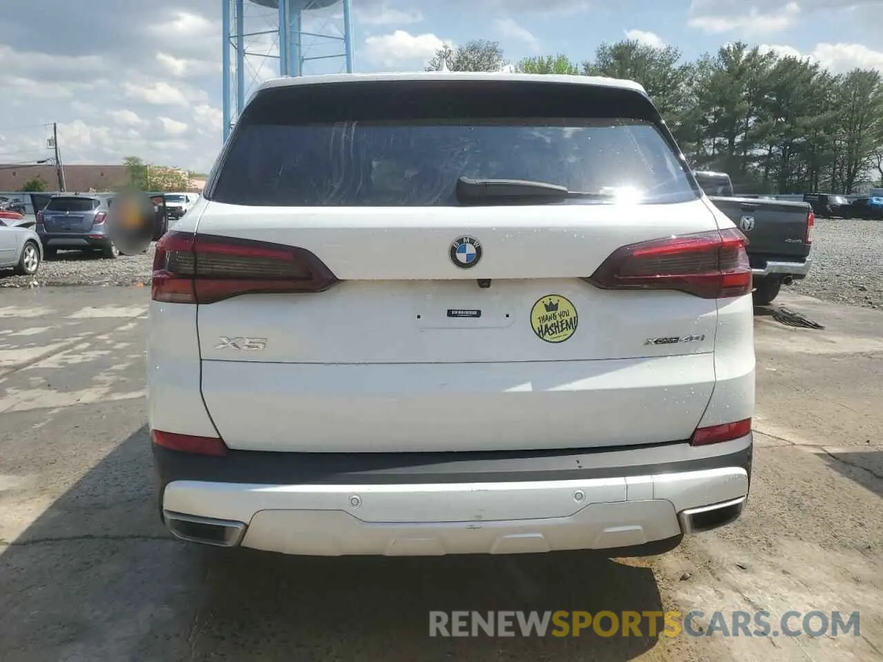6 Photograph of a damaged car 5UXCR6C00P9R94784 BMW X5 2023