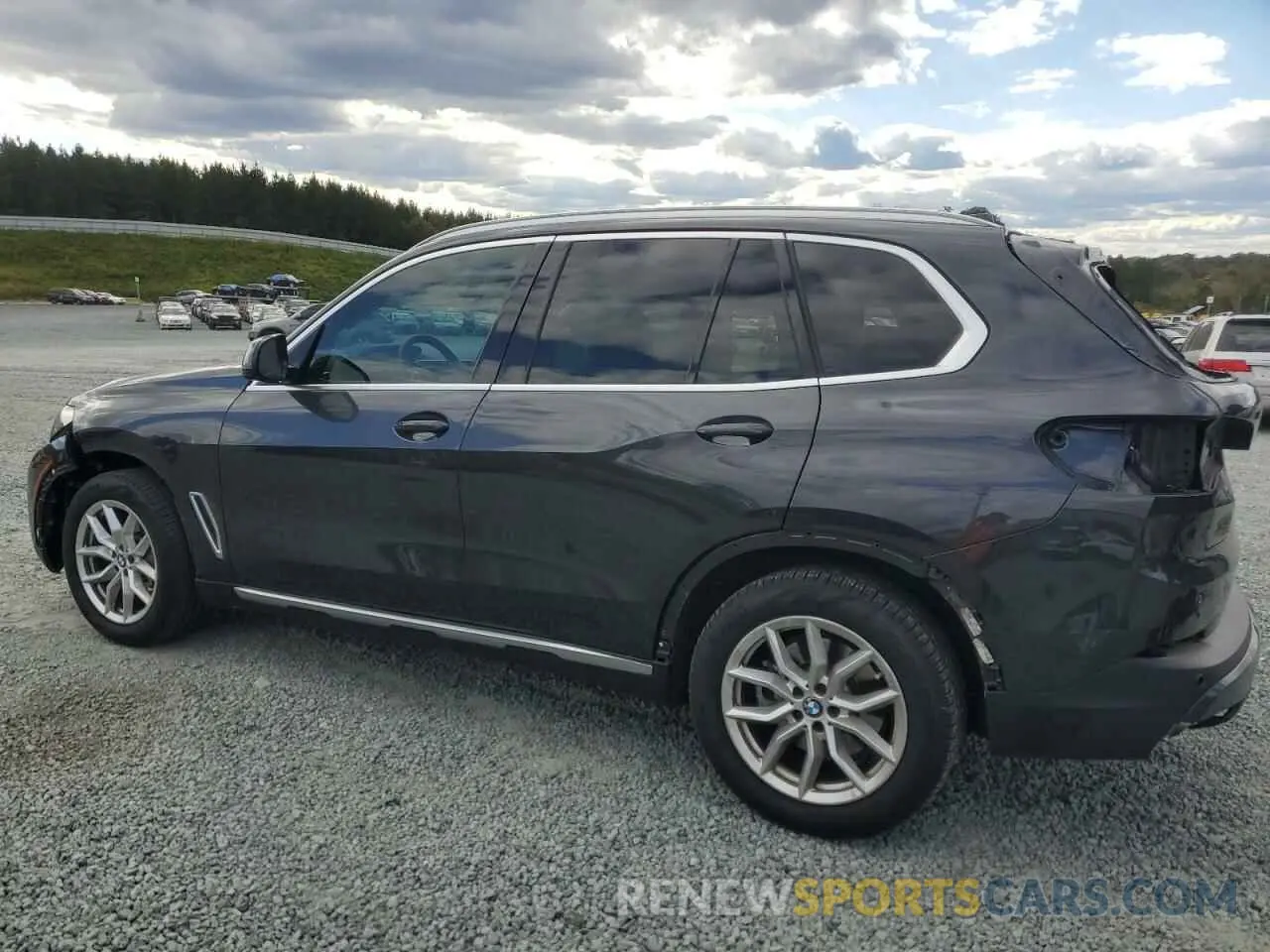 2 Photograph of a damaged car 5UXCR6C01P9P49573 BMW X5 2023