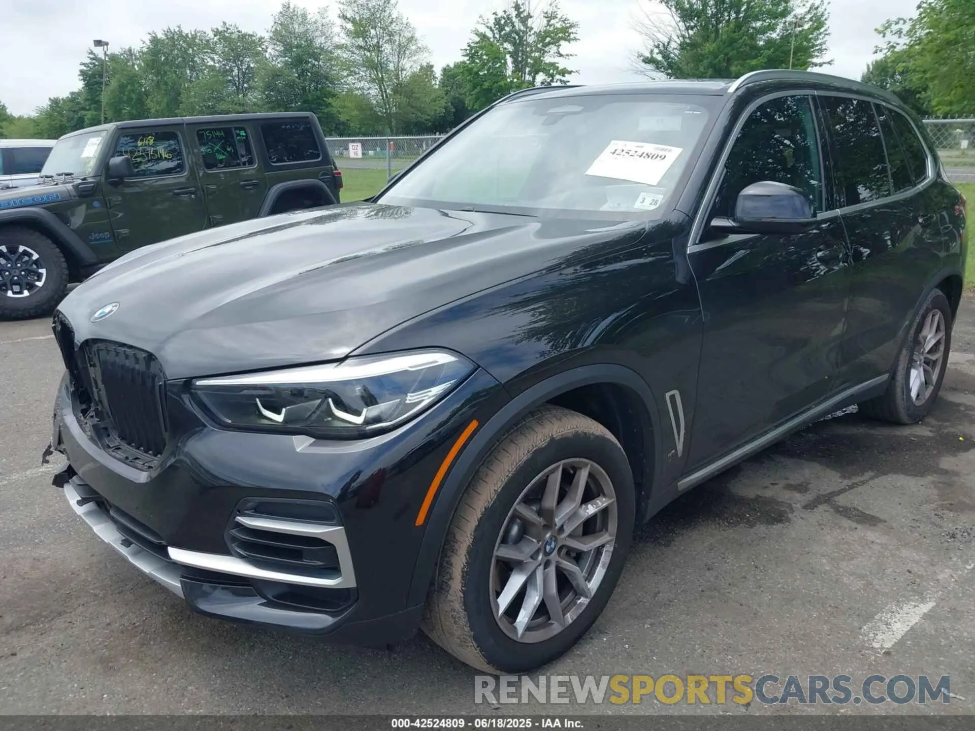 2 Photograph of a damaged car 5UXCR6C01P9R93000 BMW X5 2023