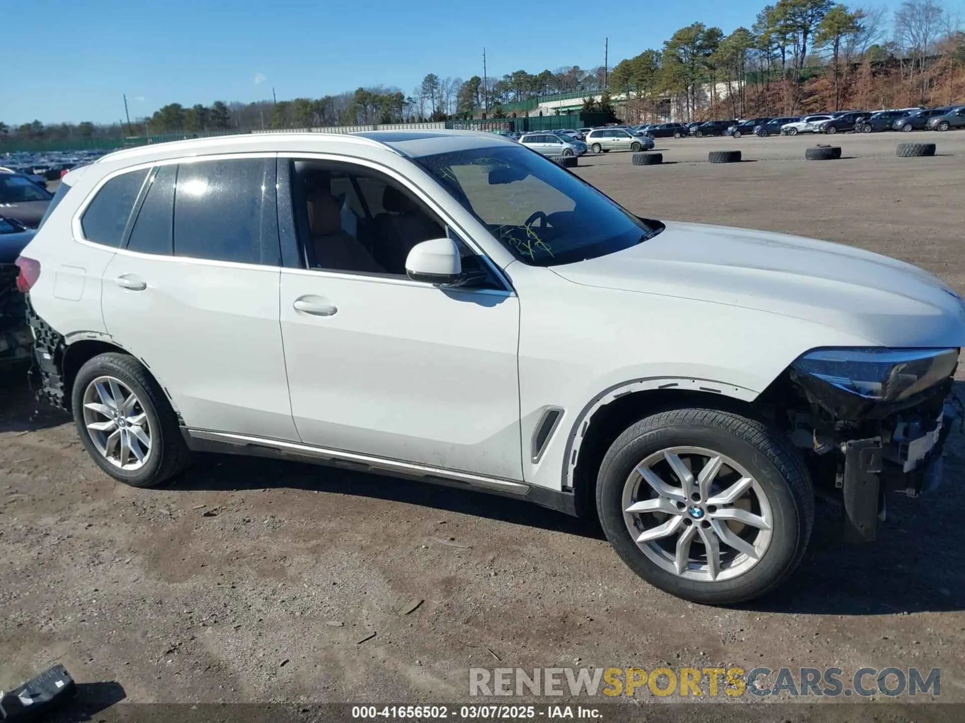 13 Photograph of a damaged car 5UXCR6C02P9P67919 BMW X5 2023