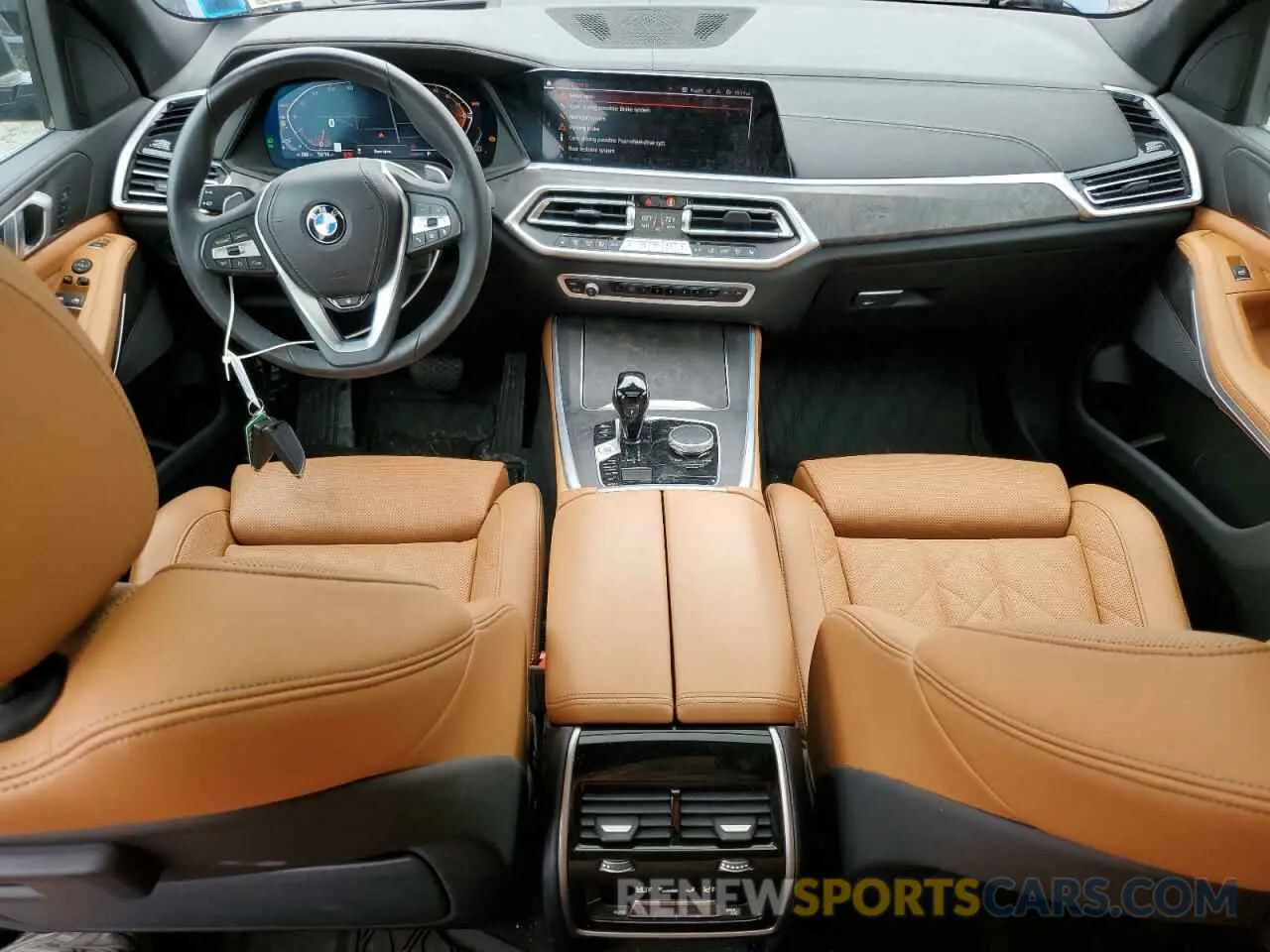 8 Photograph of a damaged car 5UXCR6C02P9R52472 BMW X5 2023