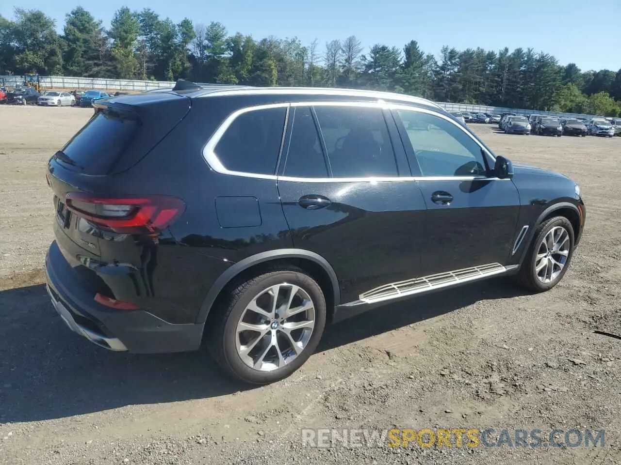 3 Photograph of a damaged car 5UXCR6C04P9N98955 BMW X5 2023