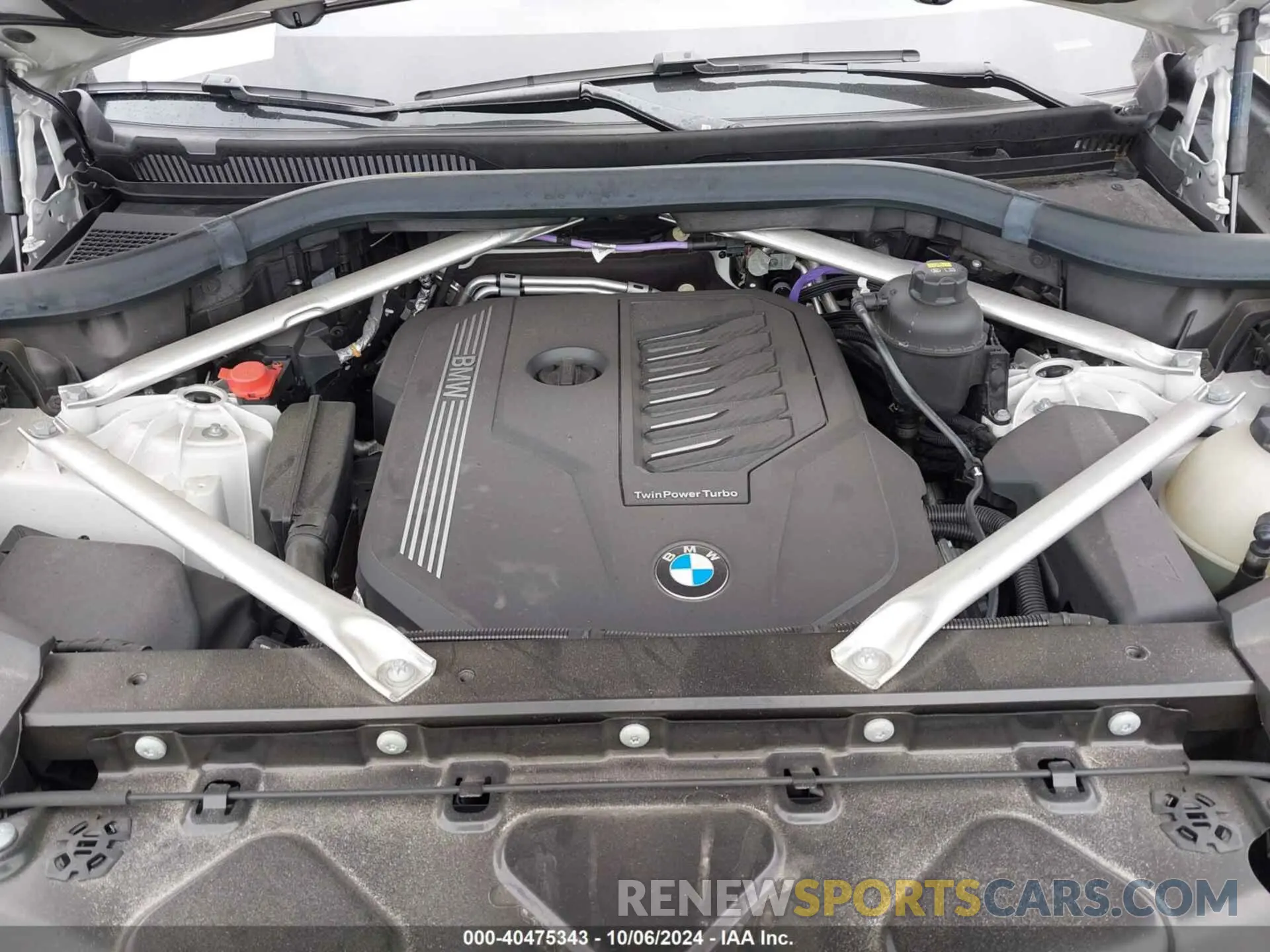10 Photograph of a damaged car 5UXCR6C05P9P63105 BMW X5 2023