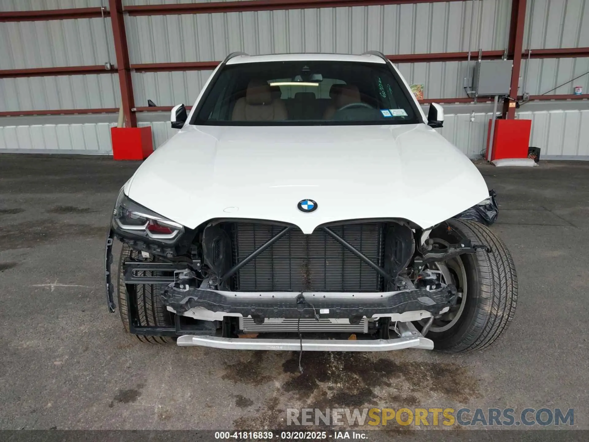 13 Photograph of a damaged car 5UXCR6C05P9R85868 BMW X5 2023