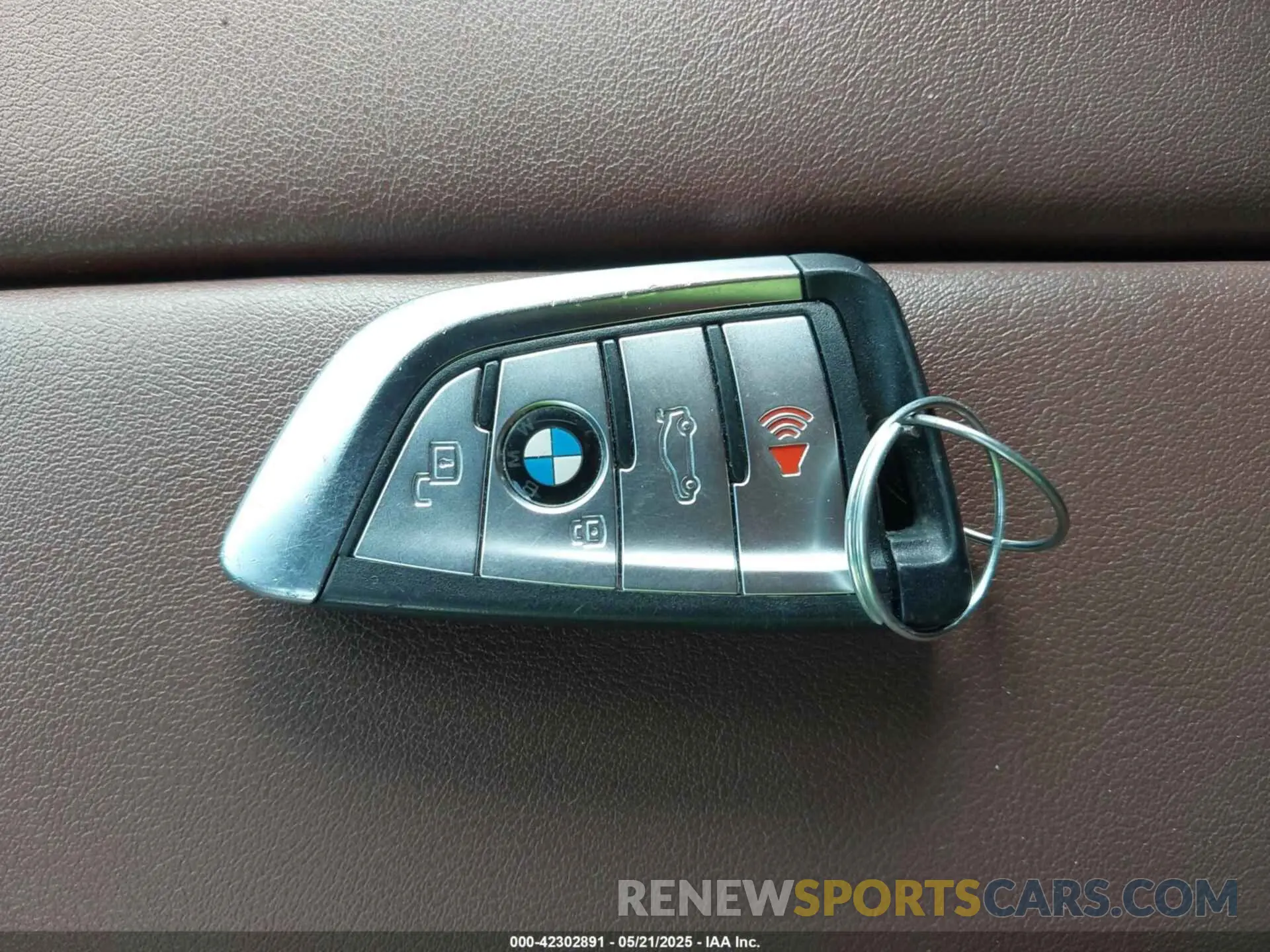 11 Фотография поврежденного автомобиля 5UXCR6C06P9P05293 BMW X5 2023