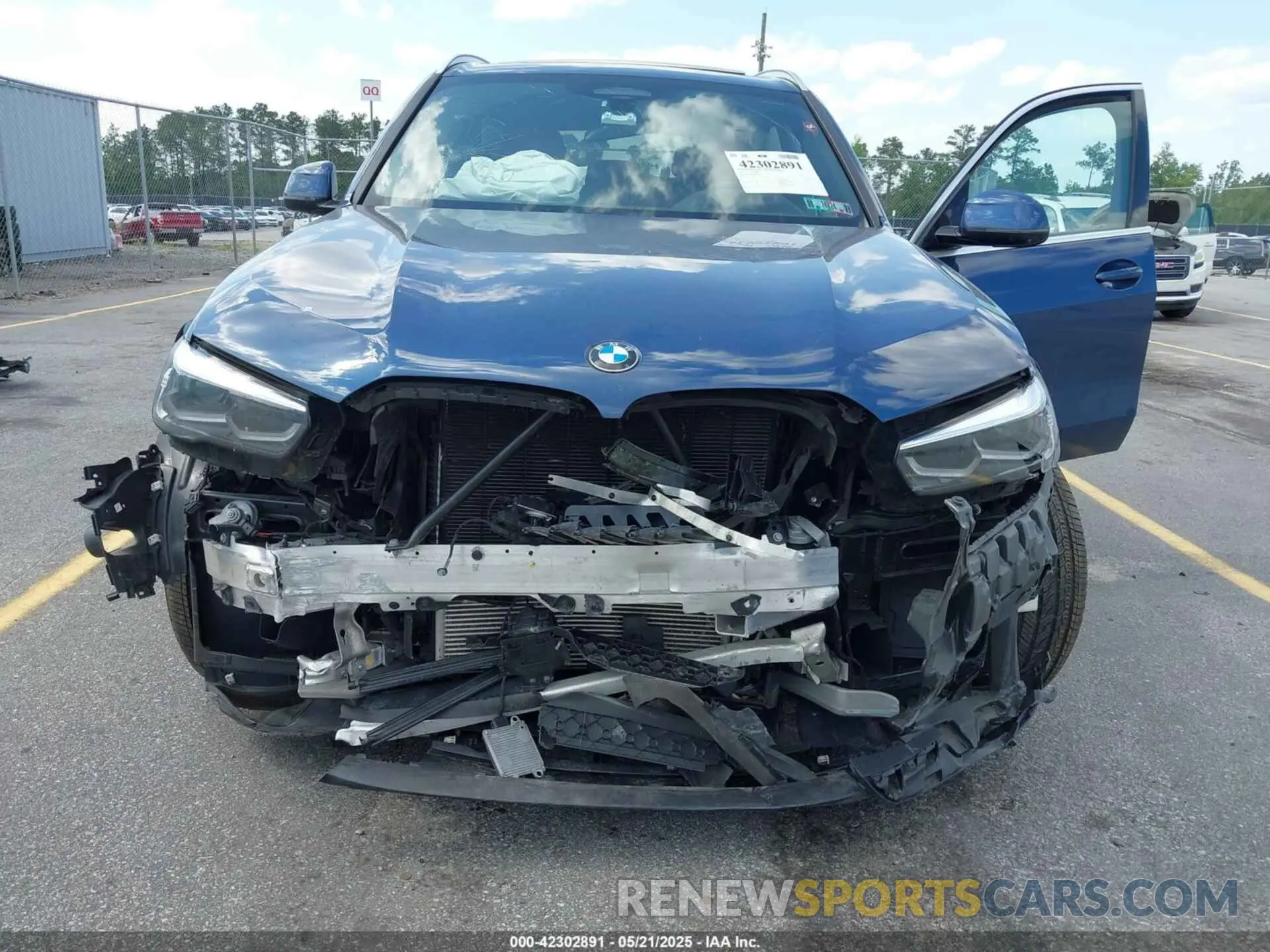 6 Фотография поврежденного автомобиля 5UXCR6C06P9P05293 BMW X5 2023