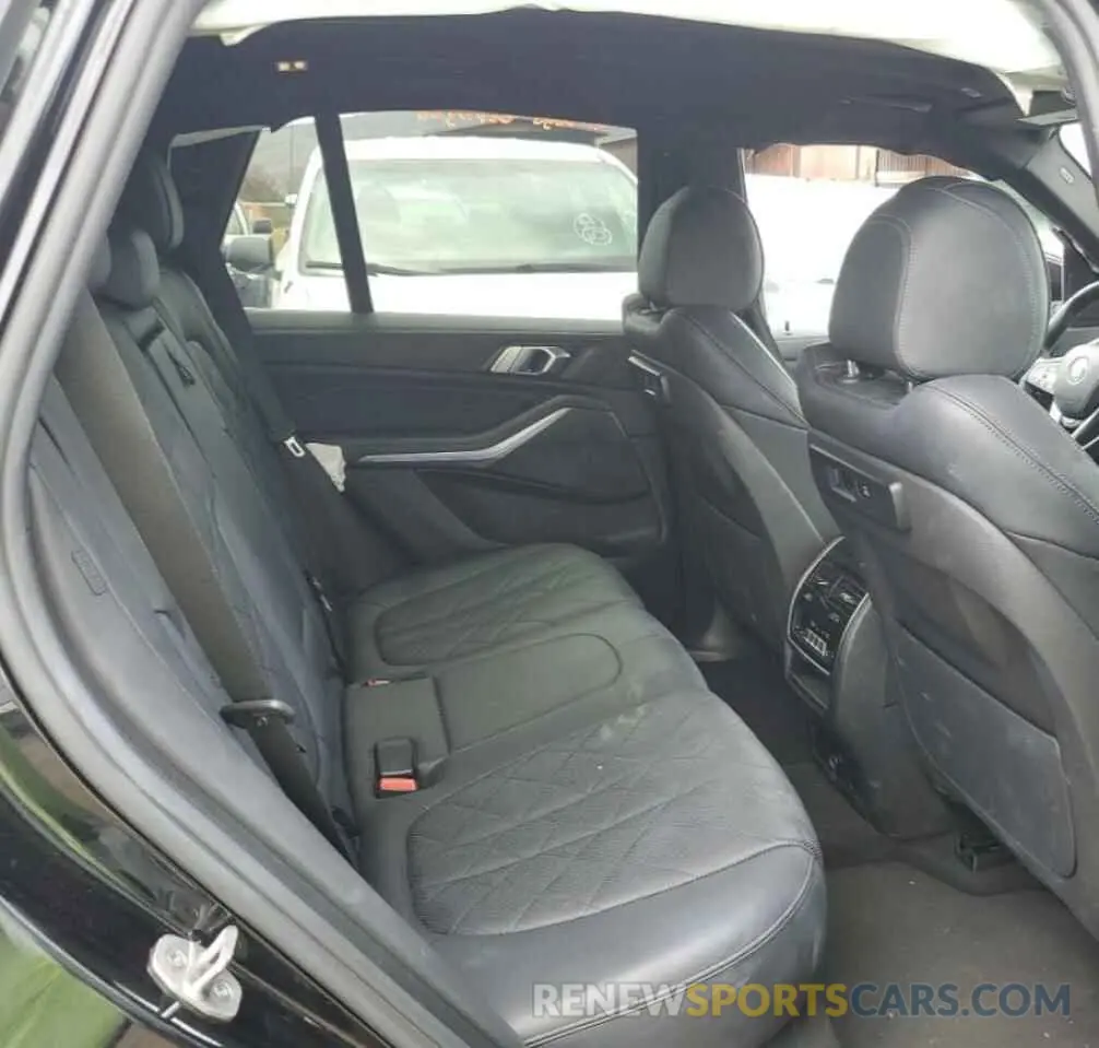 11 Photograph of a damaged car 5UXCR6C06P9P17296 BMW X5 2023