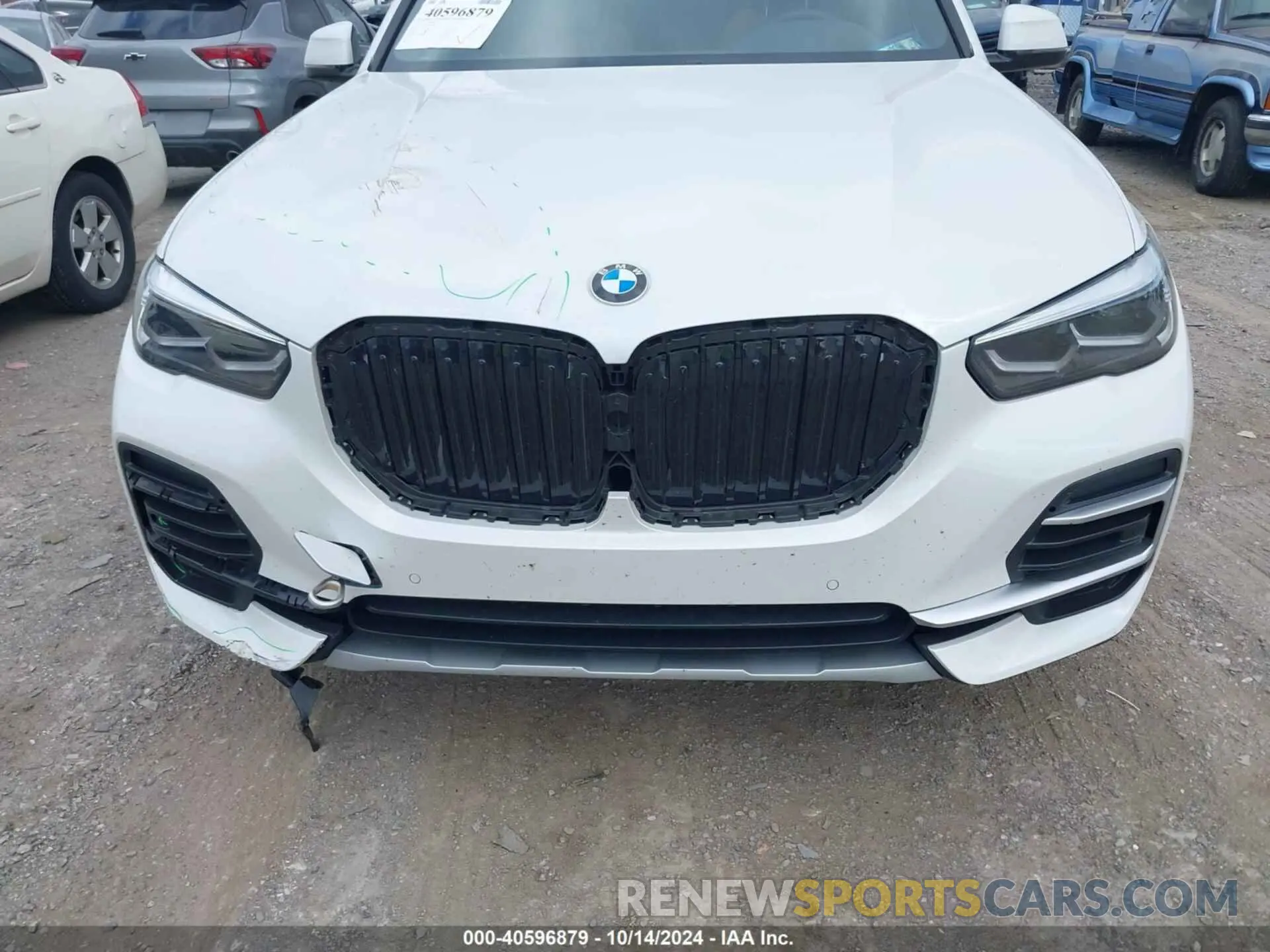 12 Photograph of a damaged car 5UXCR6C07P9R26465 BMW X5 2023