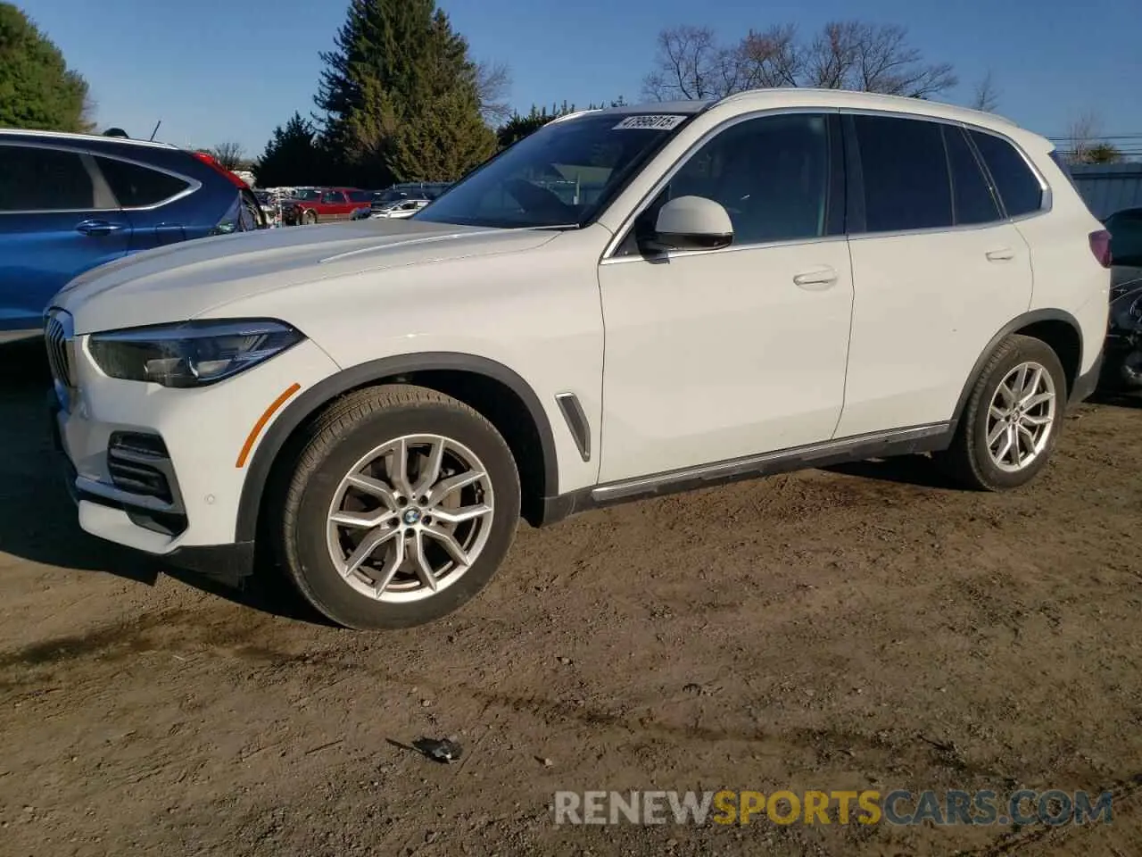 1 Photograph of a damaged car 5UXCR6C0XP9P15664 BMW X5 2023