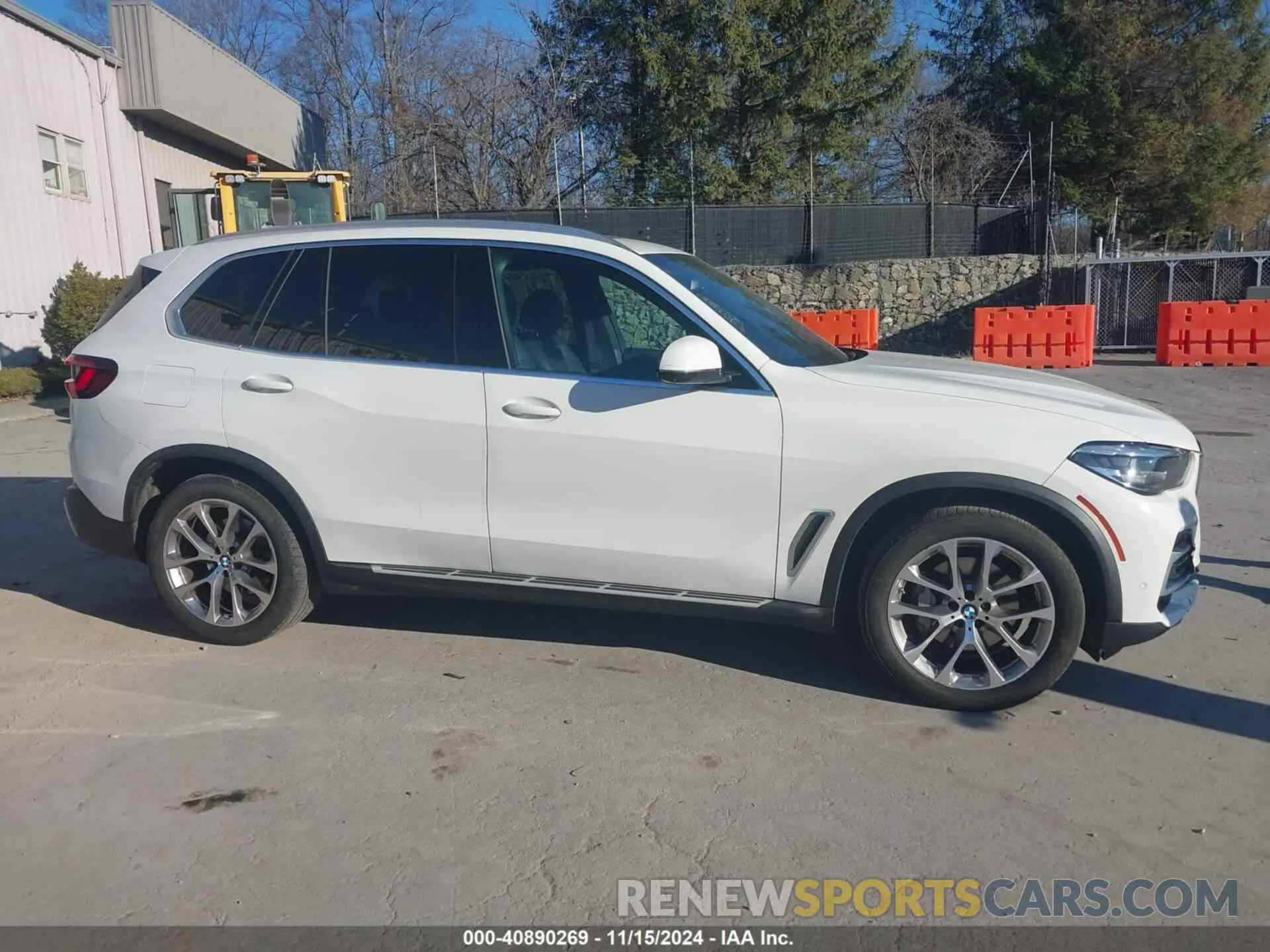 13 Фотография поврежденного автомобиля 5UXCR6C0XP9P66680 BMW X5 2023