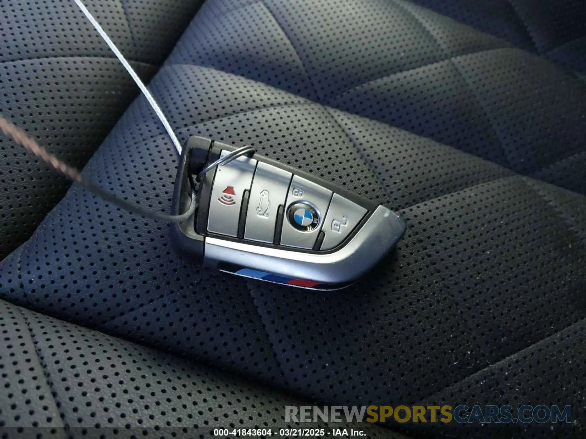 11 Photograph of a damaged car 5UXJU4C07P9S01720 BMW X5 2023