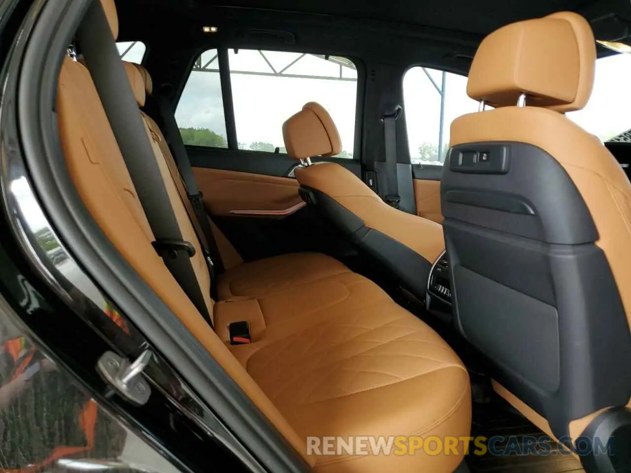 11 Фотография поврежденного автомобиля 5UXTA6C03P9P92481 BMW X5 2023